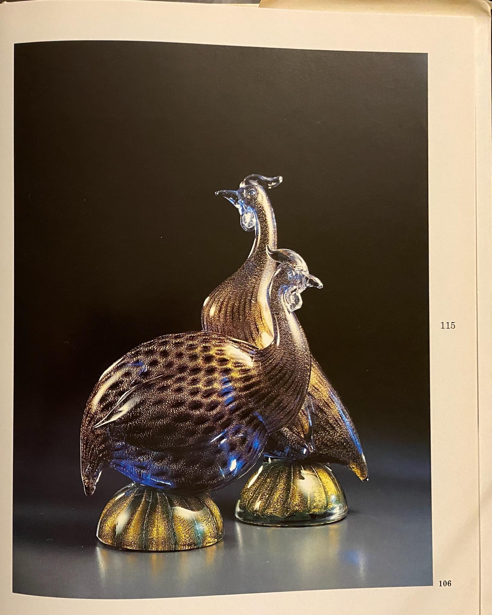 Archimede Seguso Coppia di galline d'India a puntini in vetro di Murano opalescente, maschio e femmina in vendita 3