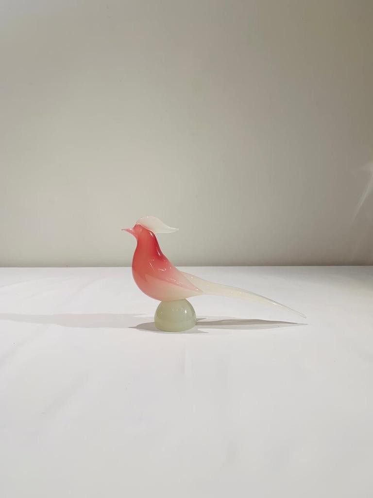 Archimede Seguso opaline bicolor 1950 Murano Glass pair of pheasants For Sale 1