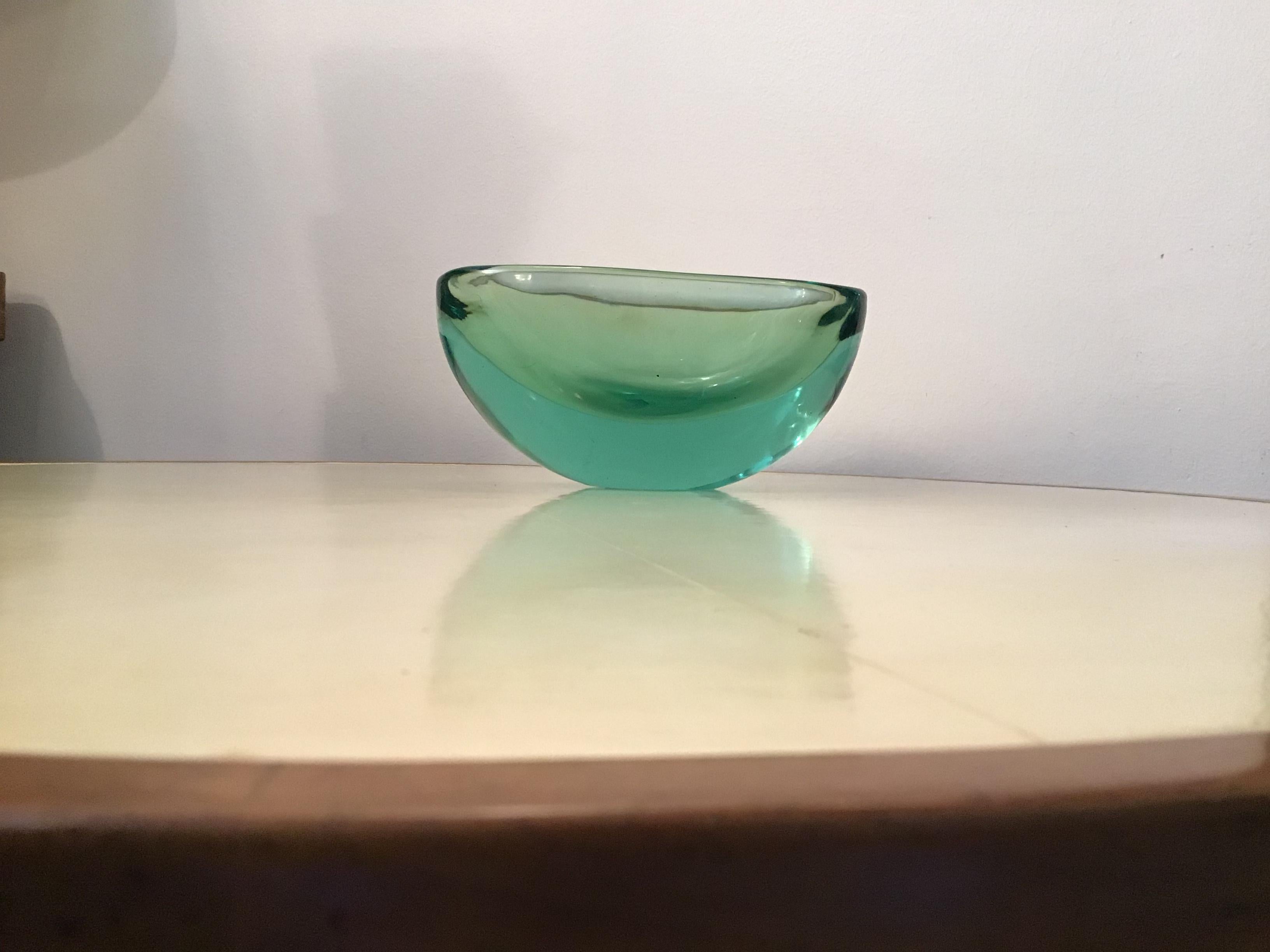 Archimede Seguso Oval Bowl, Green Submerged Glass Centrepiece, 1950 For Sale 6
