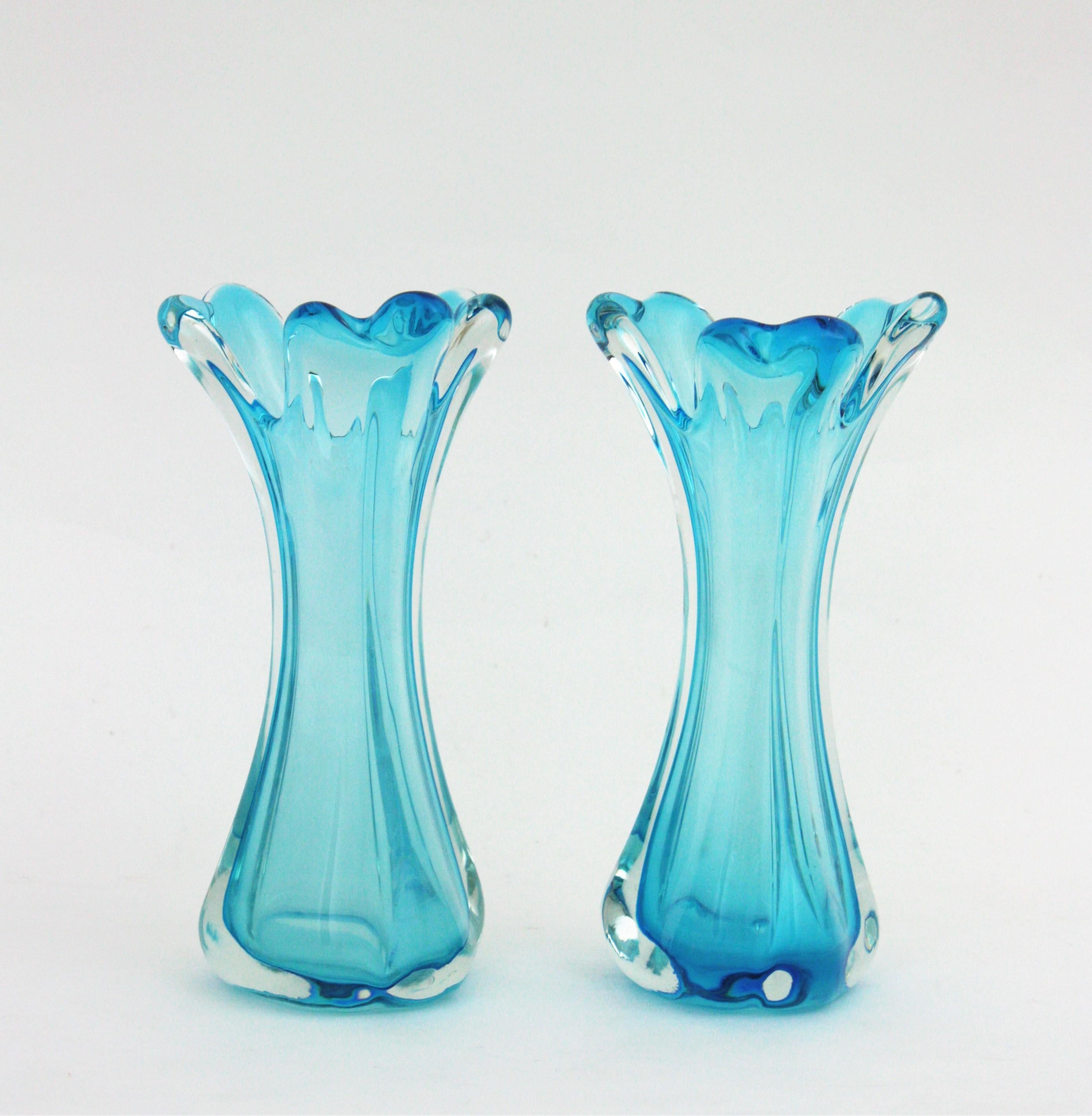 Pair of Archimede Seguso Blue Murano Art Glass Vases In Good Condition For Sale In Barcelona, ES
