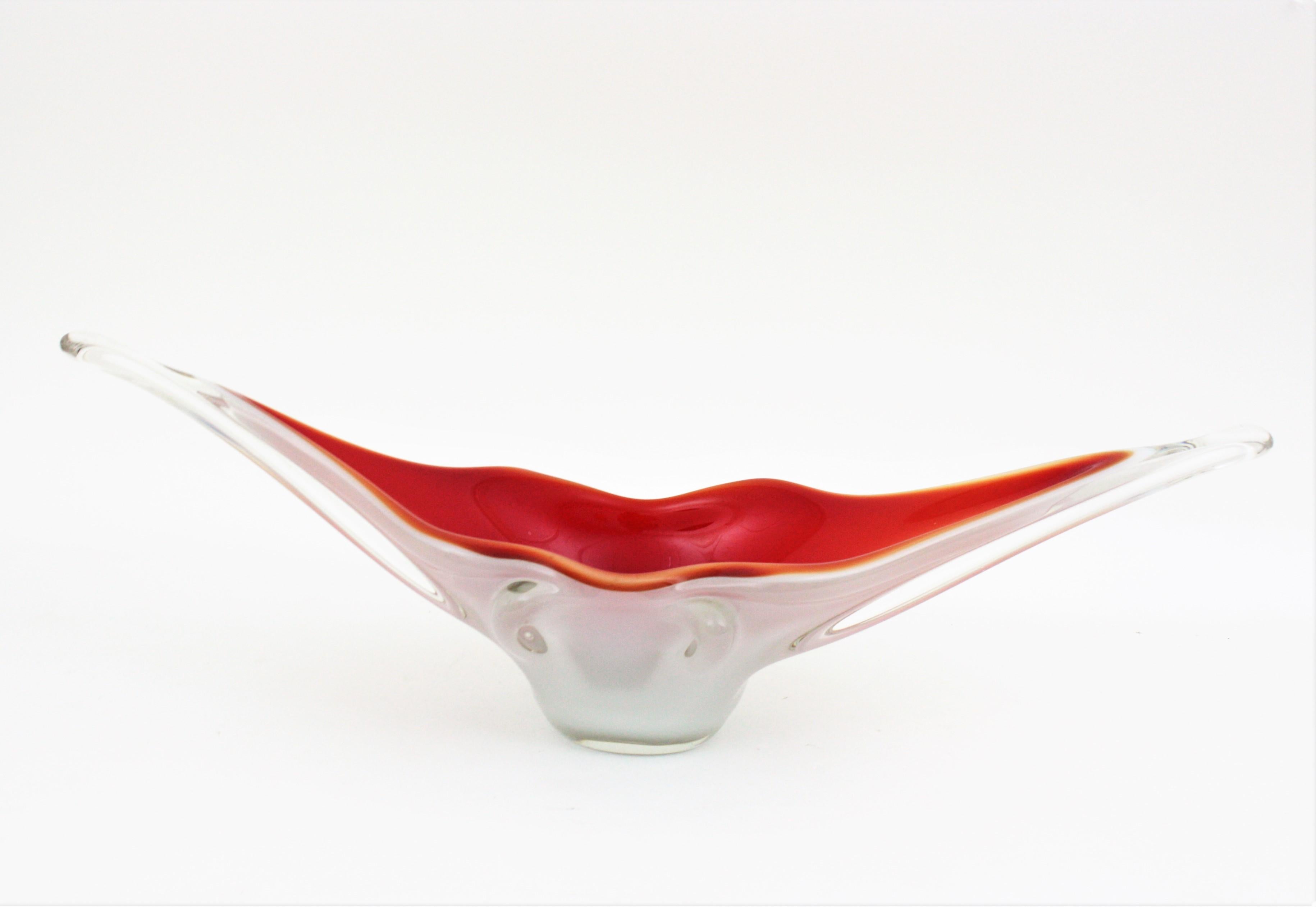 20th Century Archimede Seguso Red Lips Design Murano Glass Centerpiece Bowl For Sale