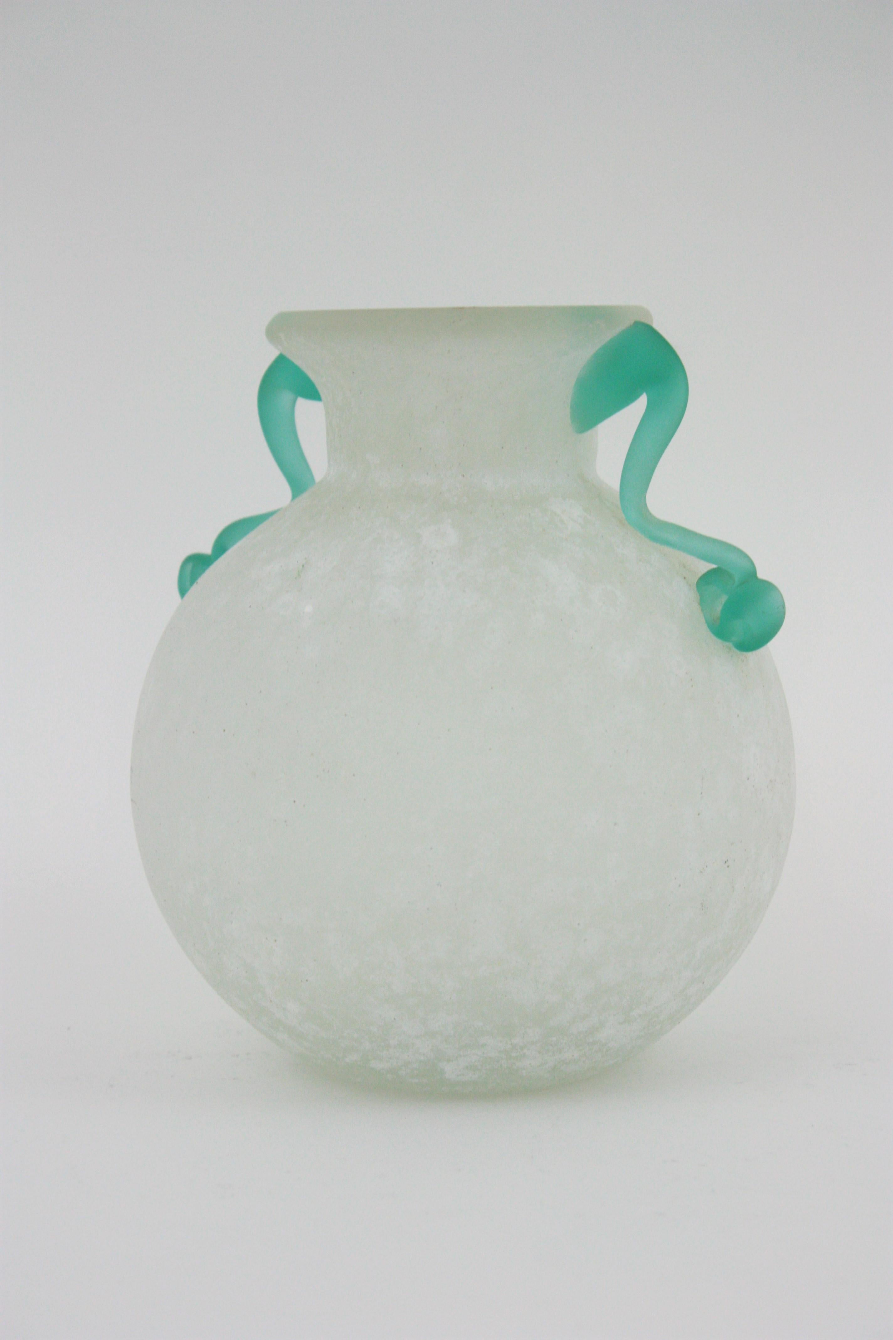 Archimede Seguso Scavo Corroso Art Glass Vase with Handles, Italy, 1960s 5