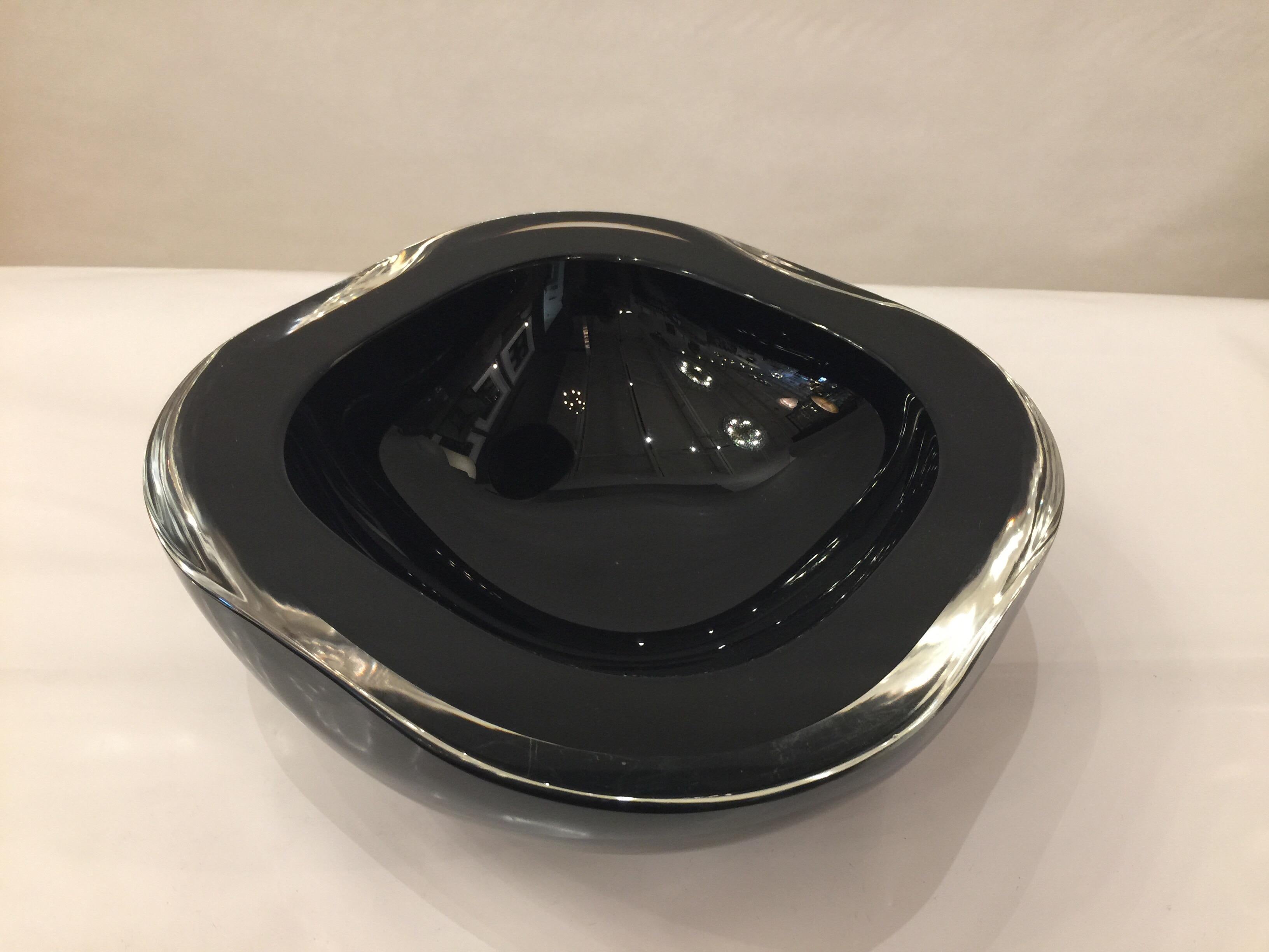 This very large and substantial Murano glass bowl in black interior is signed Archimede Seguso to underside. Very thick and bulky square glass.