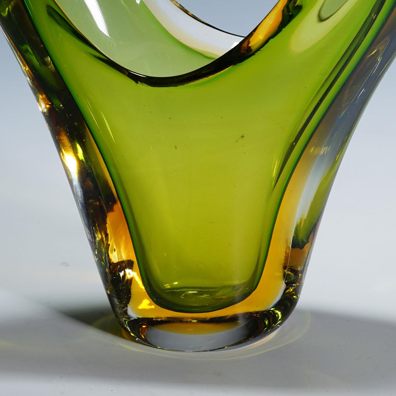 Art Glass Archimede Seguso Sommerso Basket in Green and Amber, Murano Italy ca. 1950s For Sale