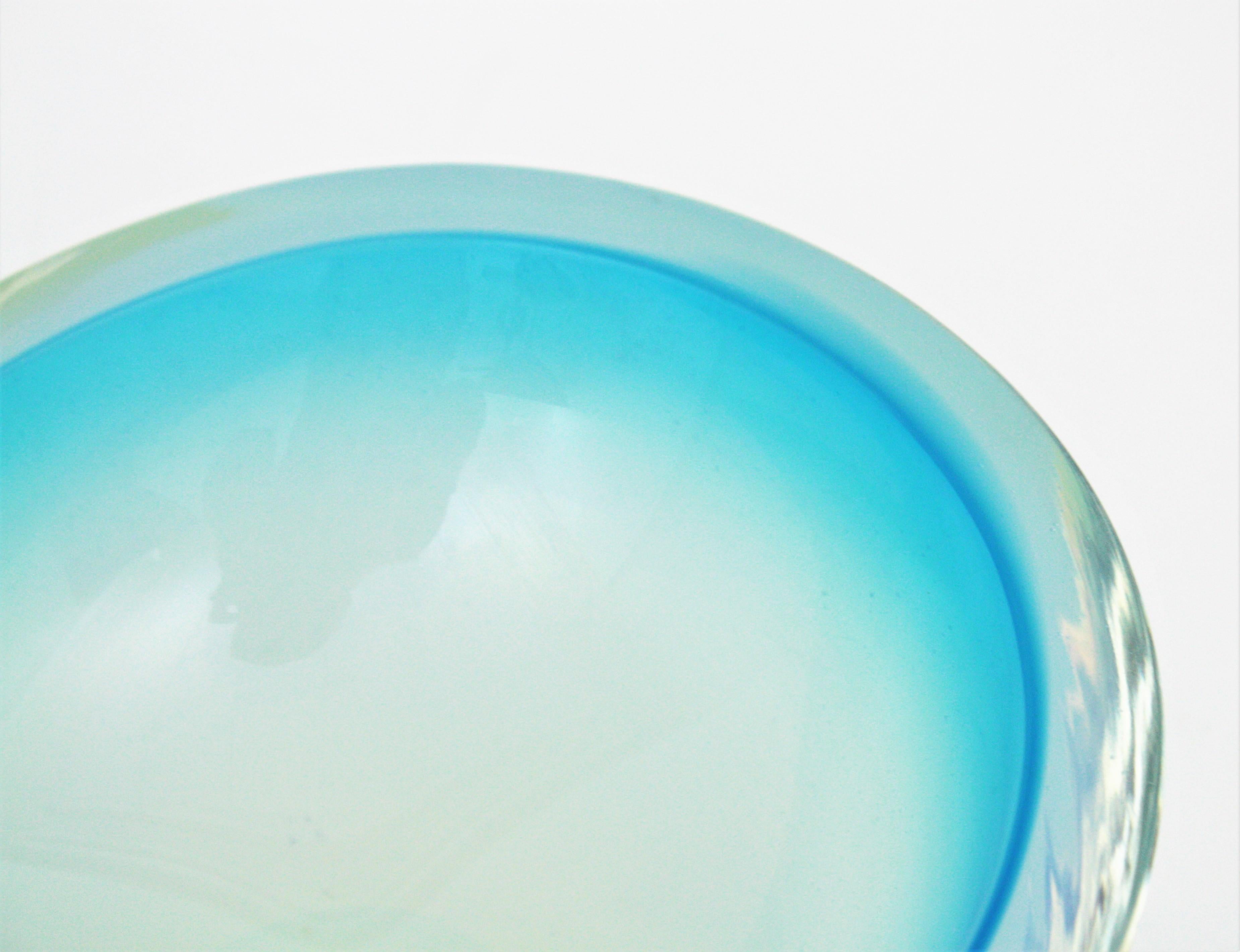 Archimede Seguso Murano Sommerso Opal Blue Art Glass Ovoid Centerpiece Bowl 3