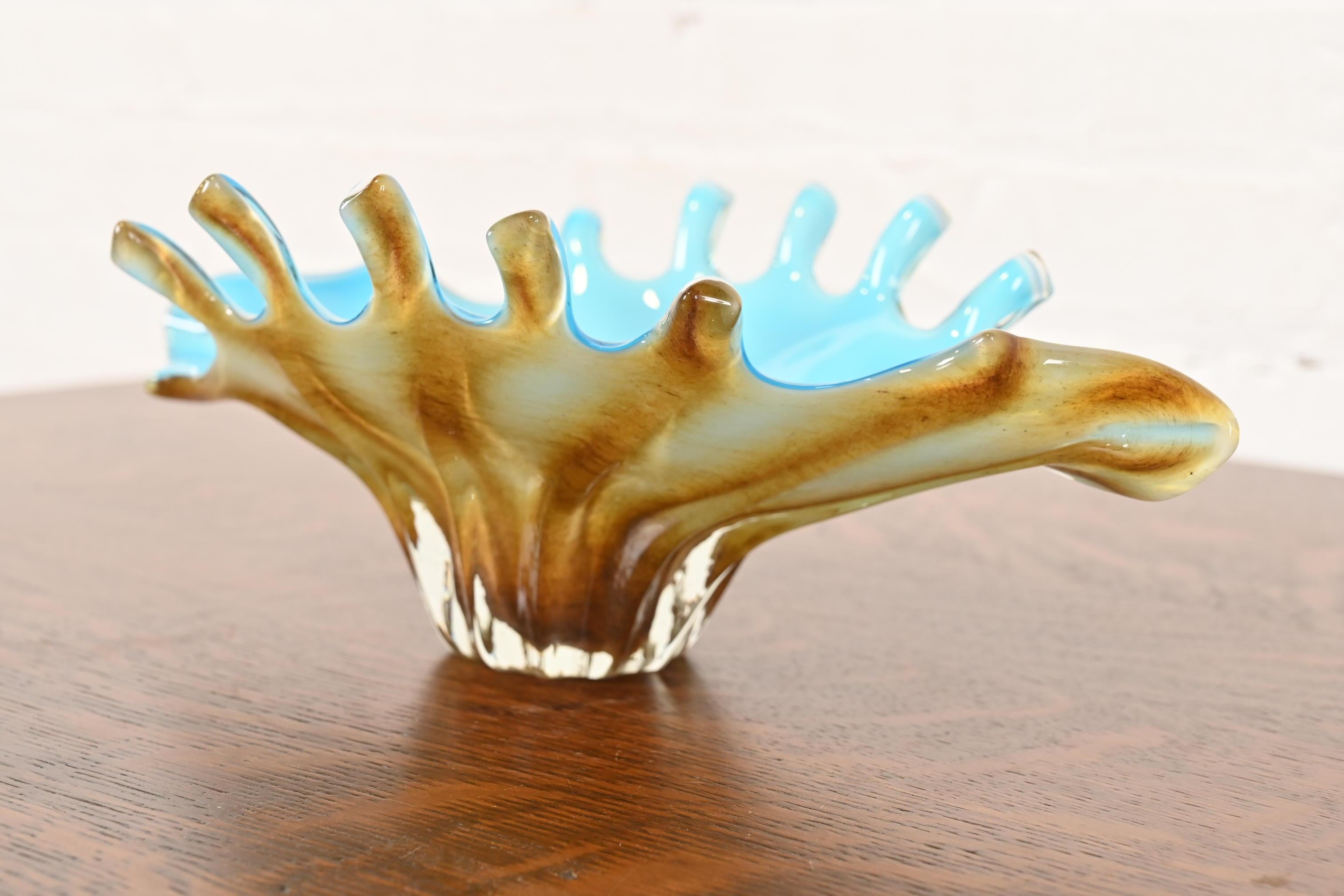Post-Modern Archimede Seguso Style Italian Murano Glass Scalloped Edge Centerpiece Bowl For Sale