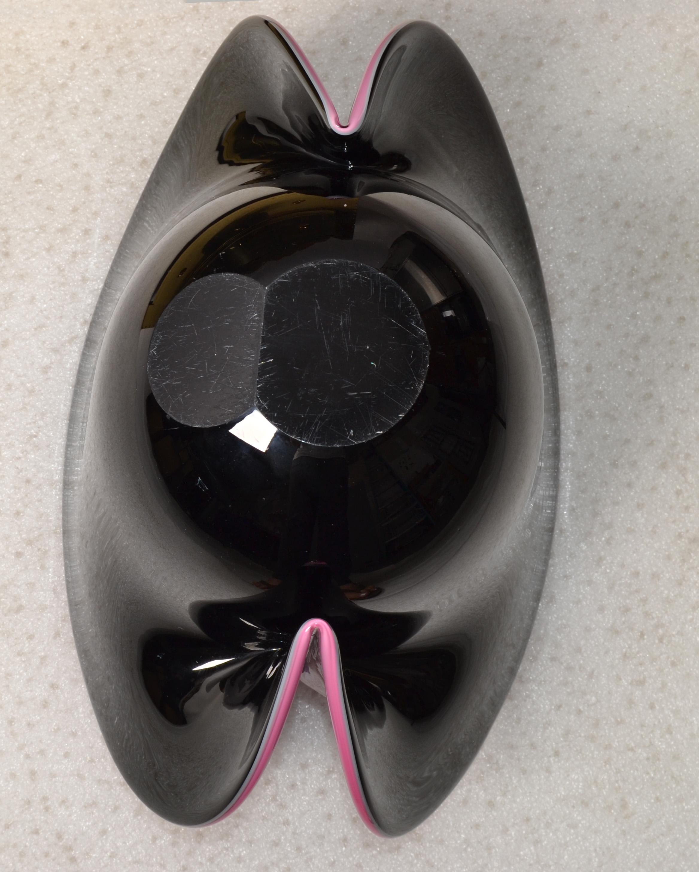 Archimede Seguso Style Large Blown Murano Glass Bowl Centerpiece Purple Black  For Sale 5