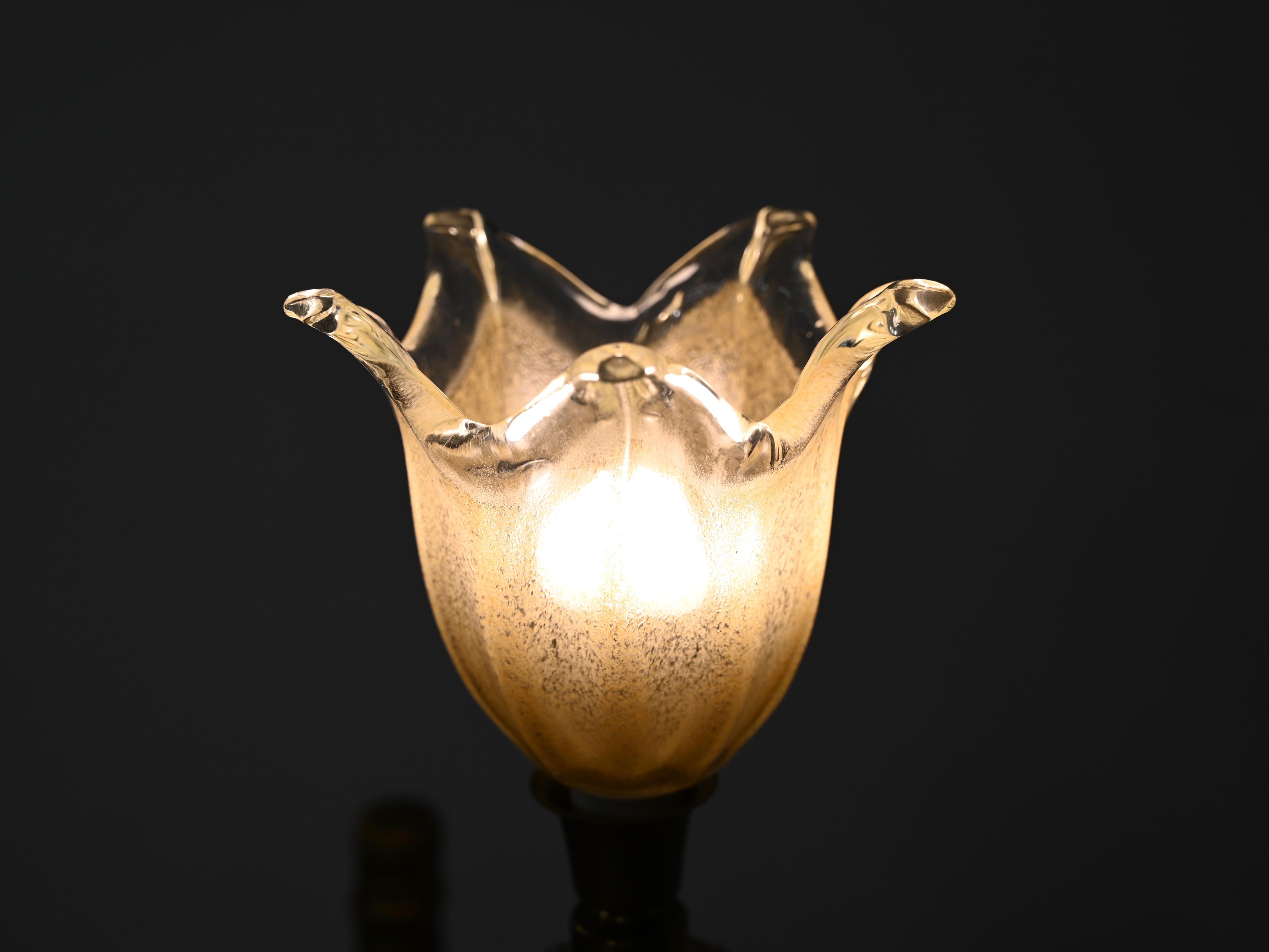 Laiton Archimede Seguso Lampe de table Swan en verre doré 24k Murano, Italie années 1950 en vente