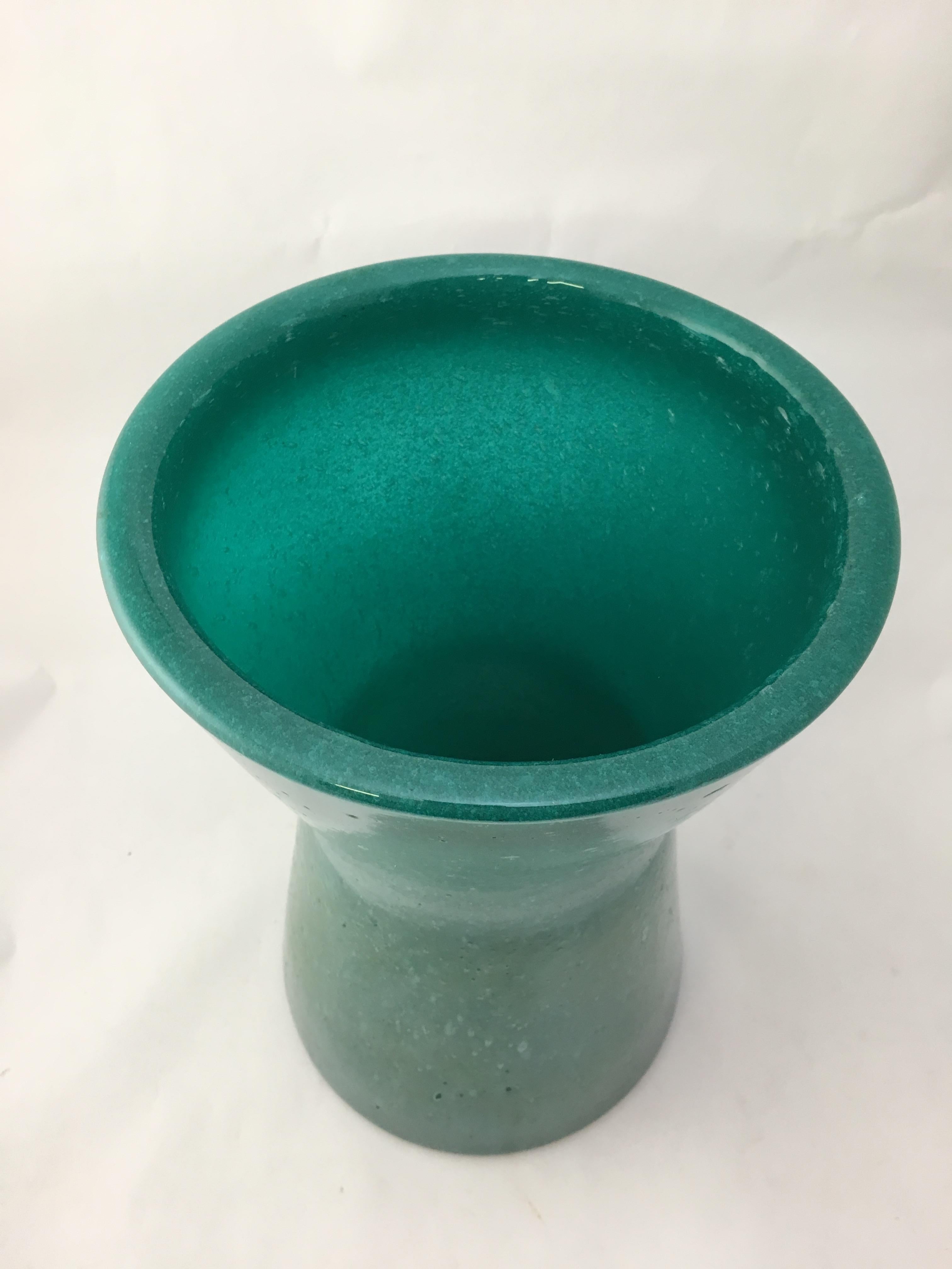 Archimede Seguso Teal Pulegoso Hour Glass Vase In Excellent Condition In Garnerville, NY