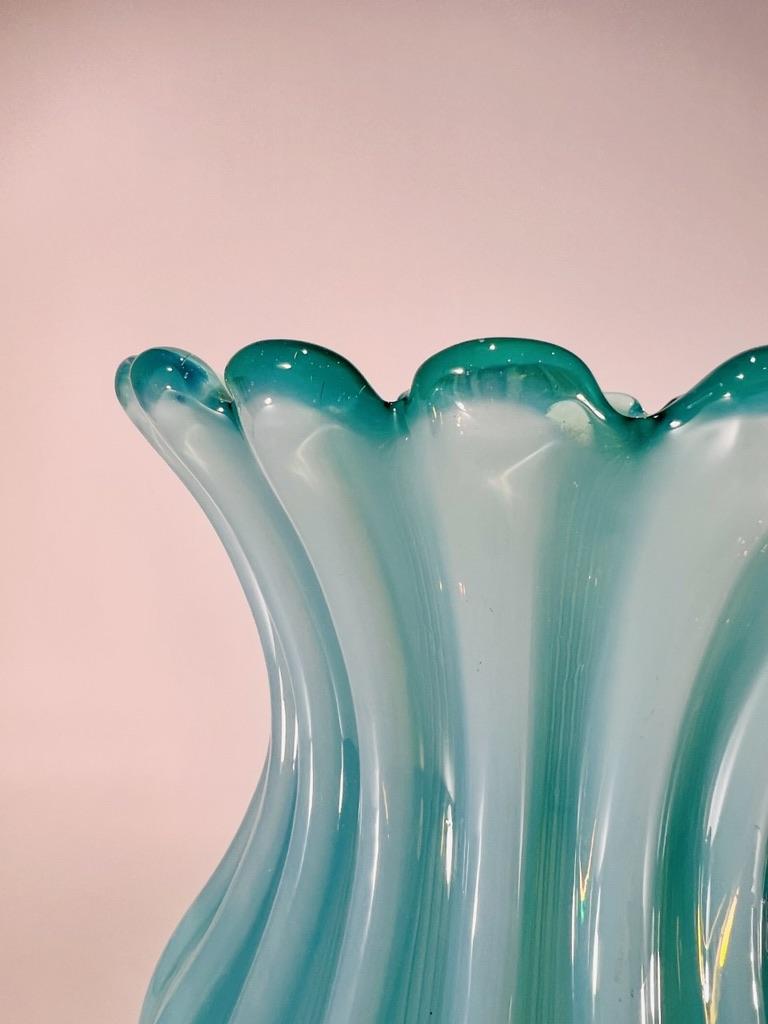 Milieu du XXe siècle Vase Archimede Seguso en verre de Murano 