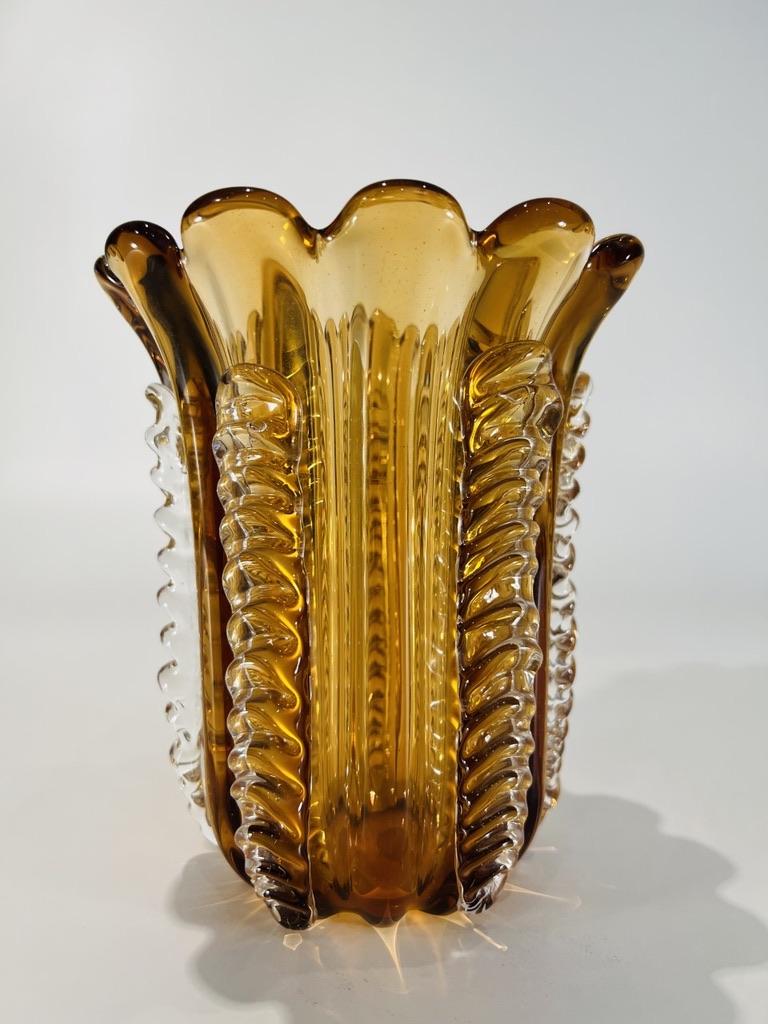 Incredible vase in Murano glass by Archimede Seguso circa 1950 with applied glass.