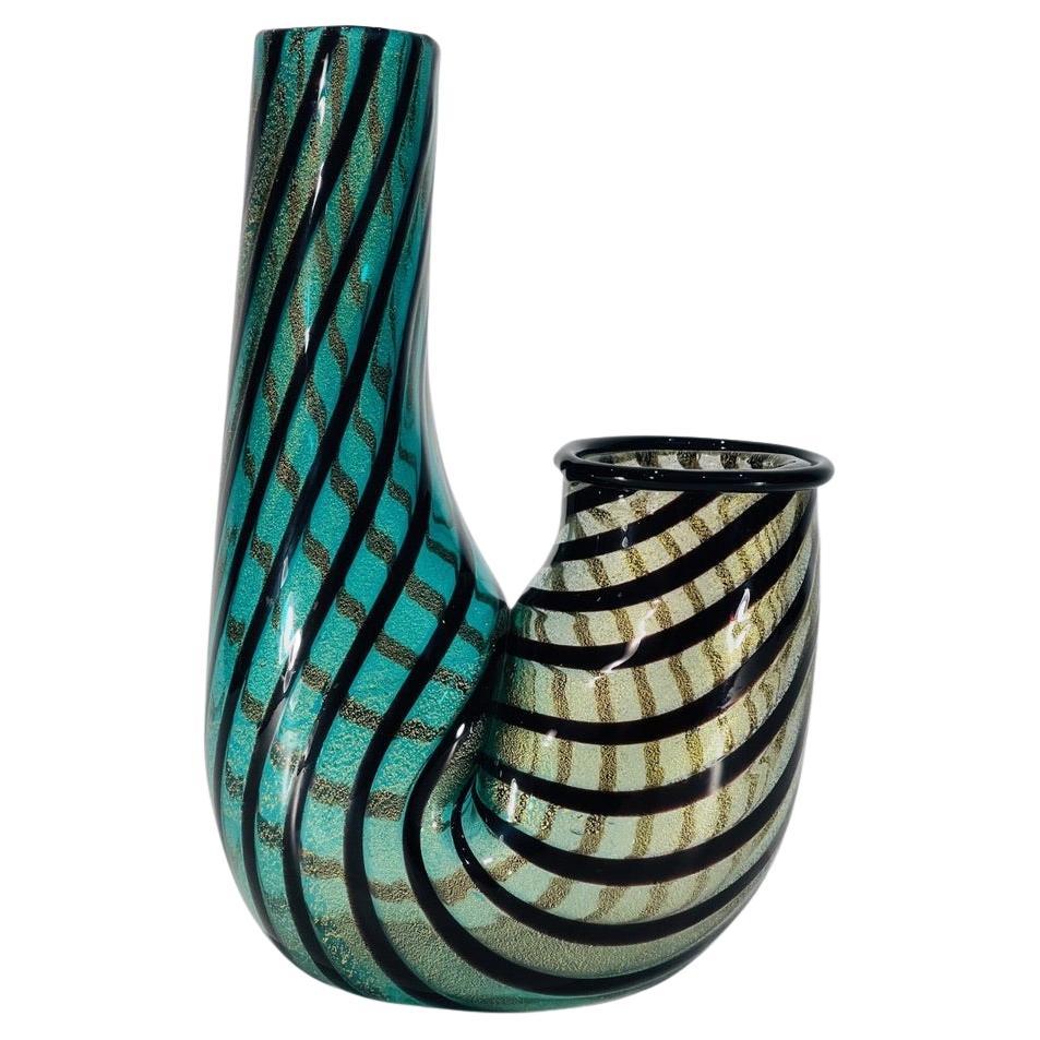 Archimede Seguso vase in Murano glass with gold and applied glass circa 1950 For Sale