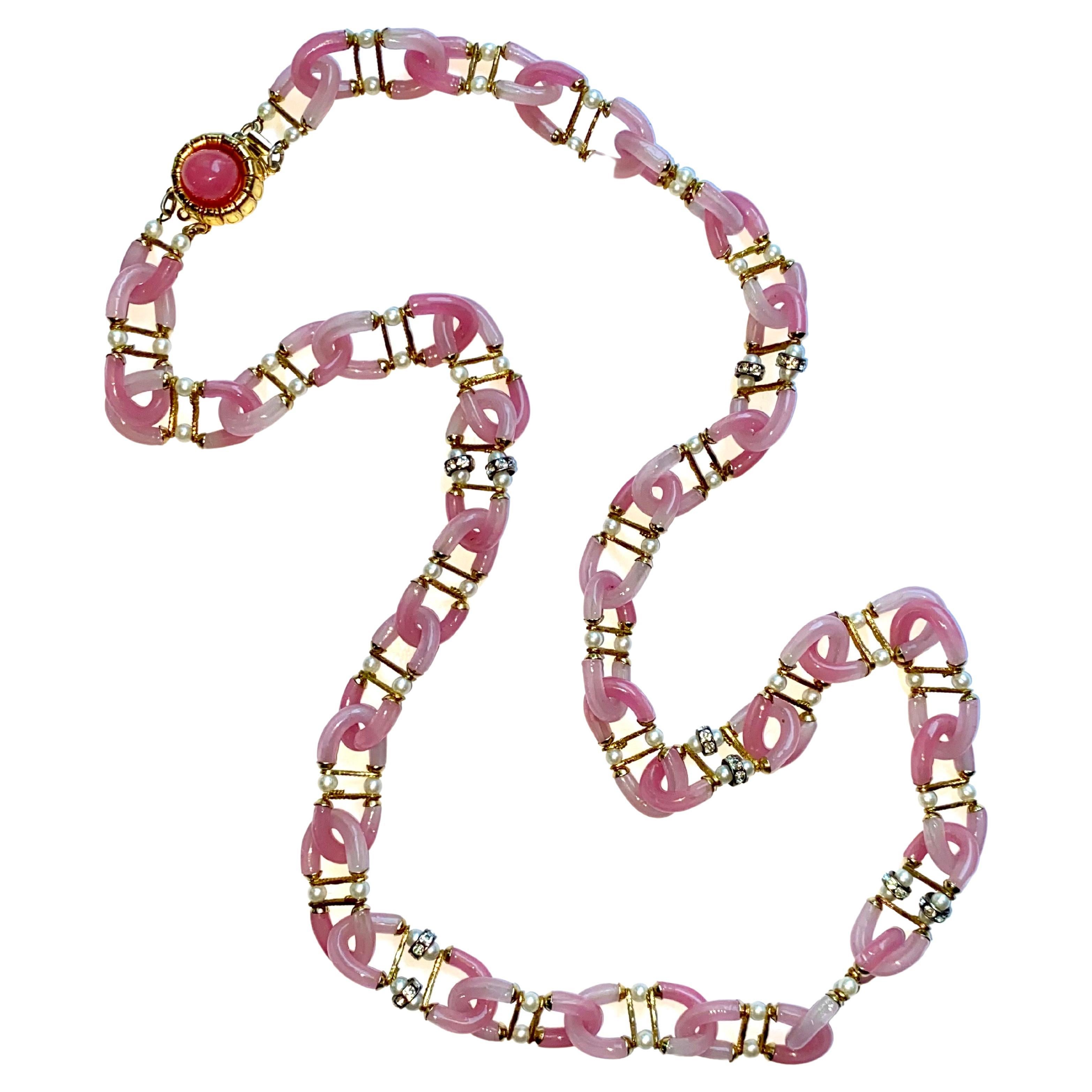 Archimede Seguso, Vetri d'Arte, for Chanel Rose Pink Glass Chain Necklace, 1960s