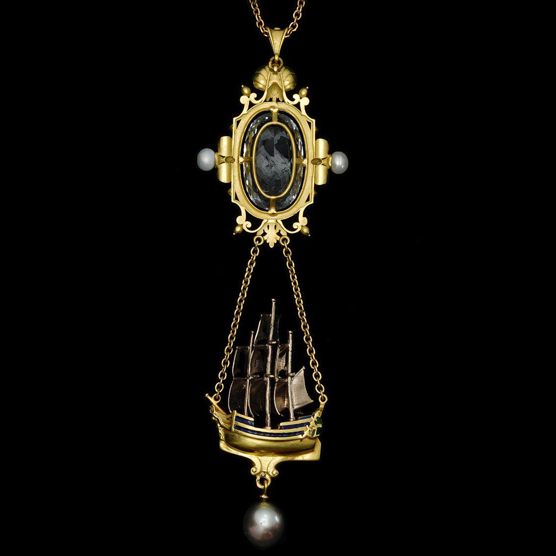 Aquamarine, Diamonds, Pearls, Enamel, 18kt Gold Antique Style Pendant Necklace For Sale 10