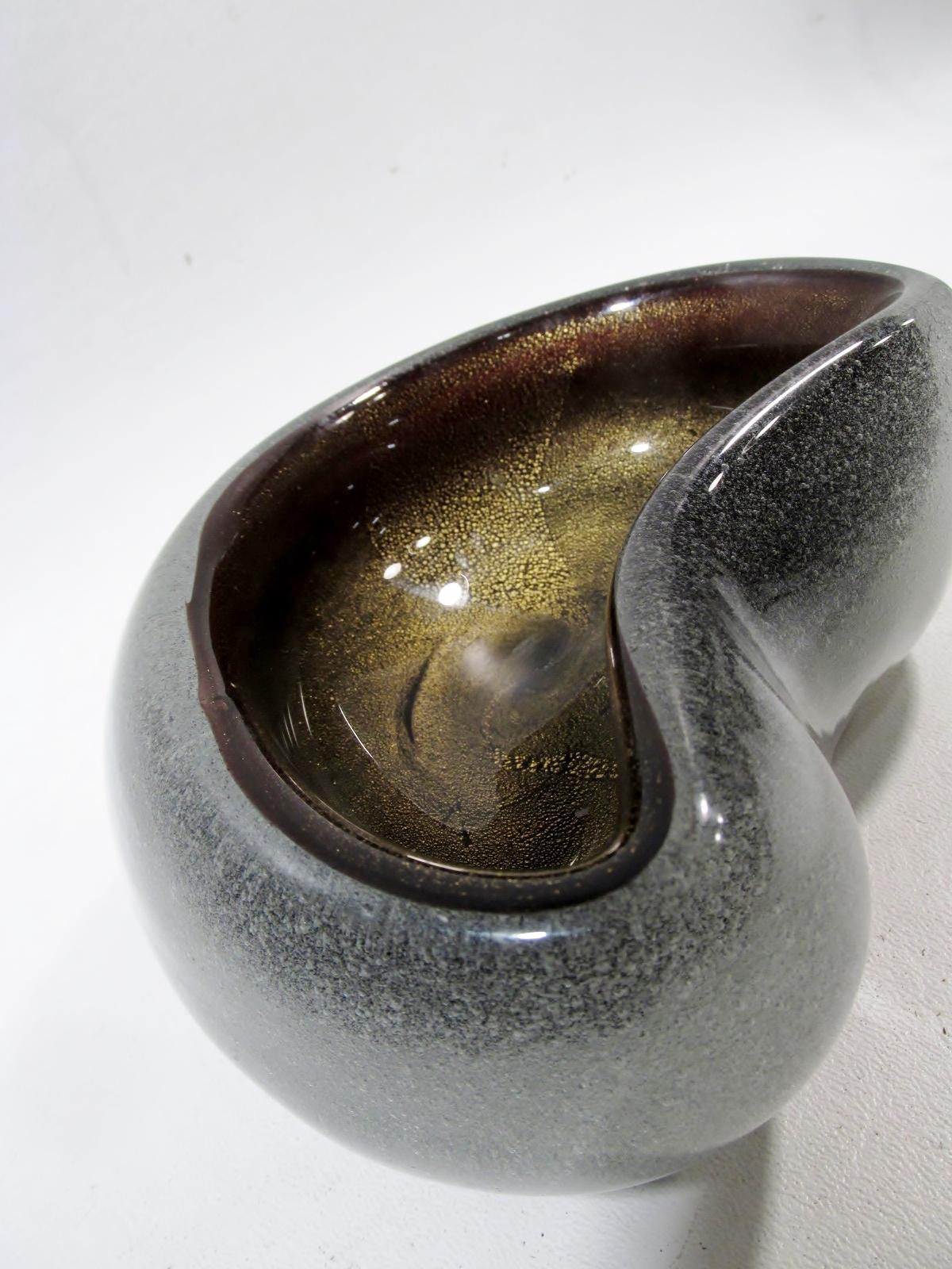 Italian Archimedes Seguso Vetri D’arte Murano Glass Pulegoso Kidney Bowl For Sale