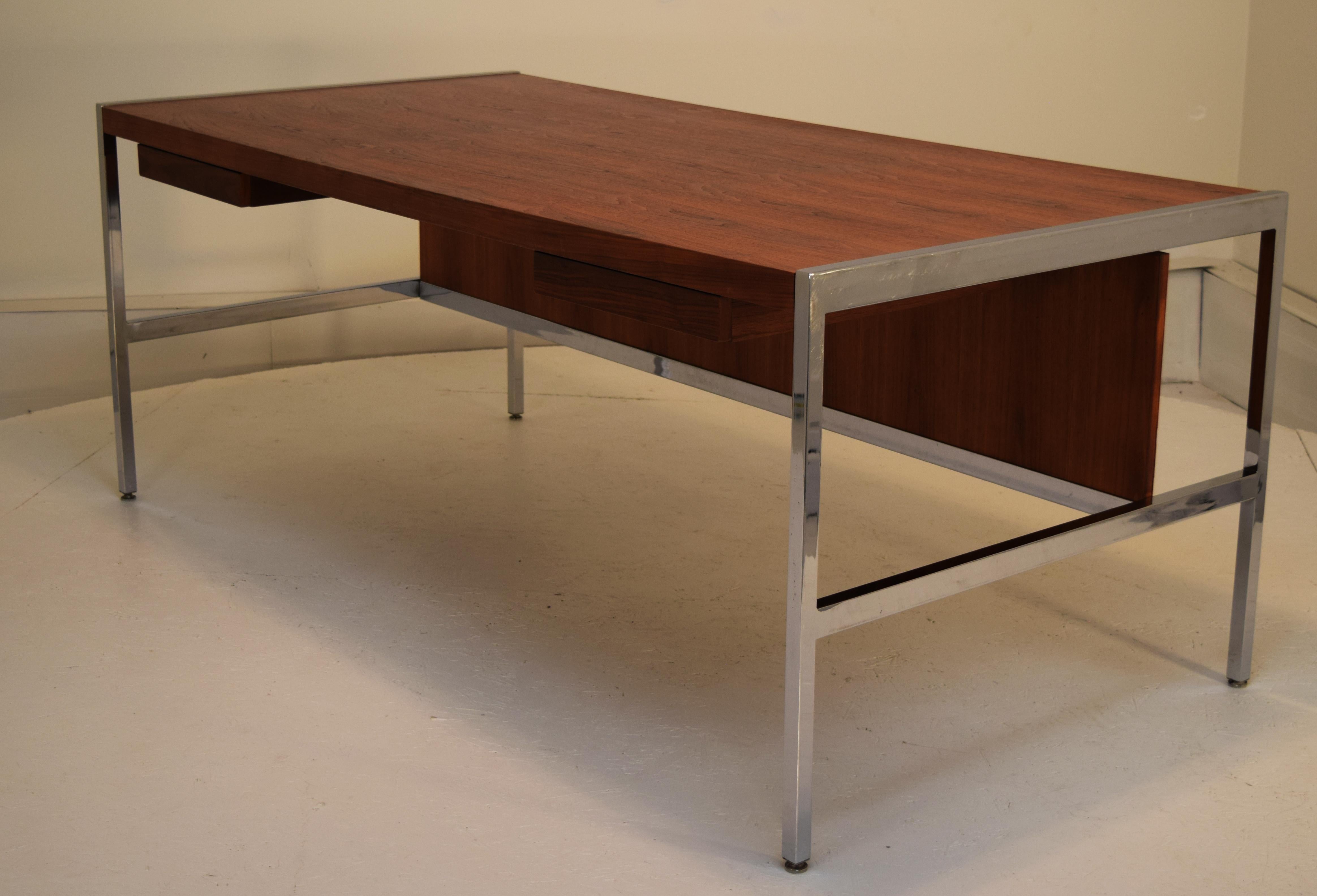 Architect Desk in Walnut and Chrome 2