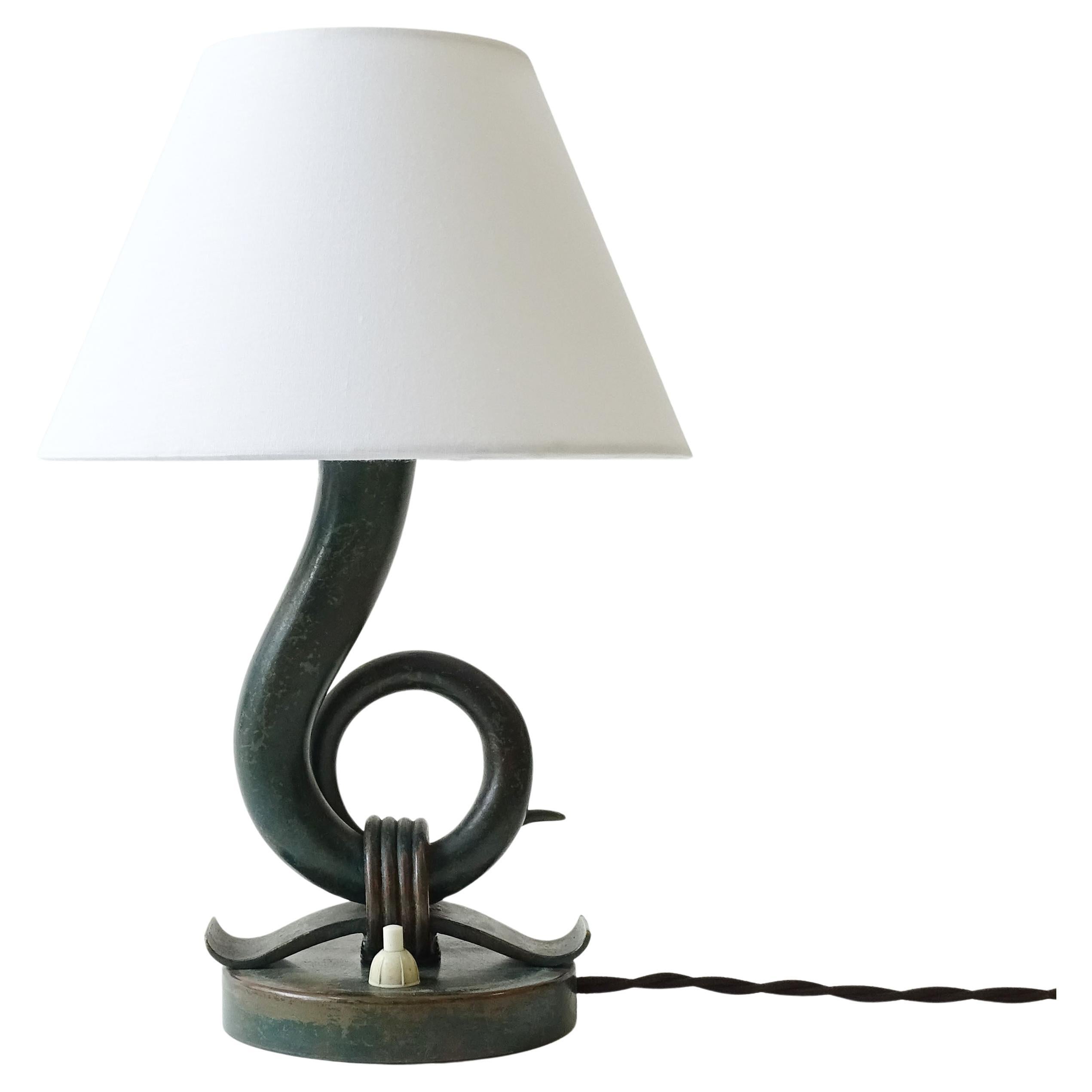 Lampada da tavolo Art Deco dell'architetto Emilio Lancia in ottone patinato verde, Italia anni '30