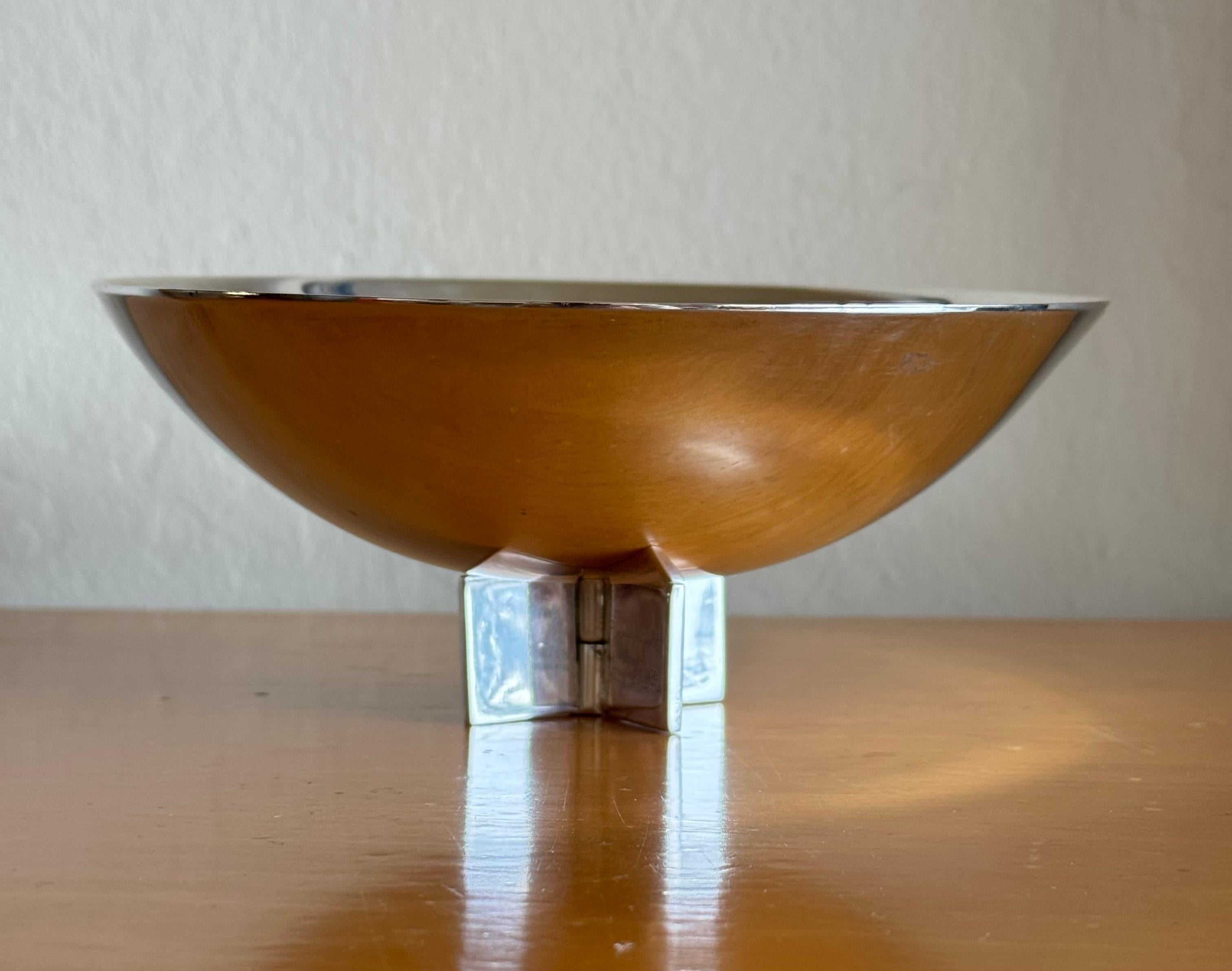 Architect Richard Meier Design  Silverplate Rotating Cross Bowl for Swid Powell (Postmoderne) im Angebot