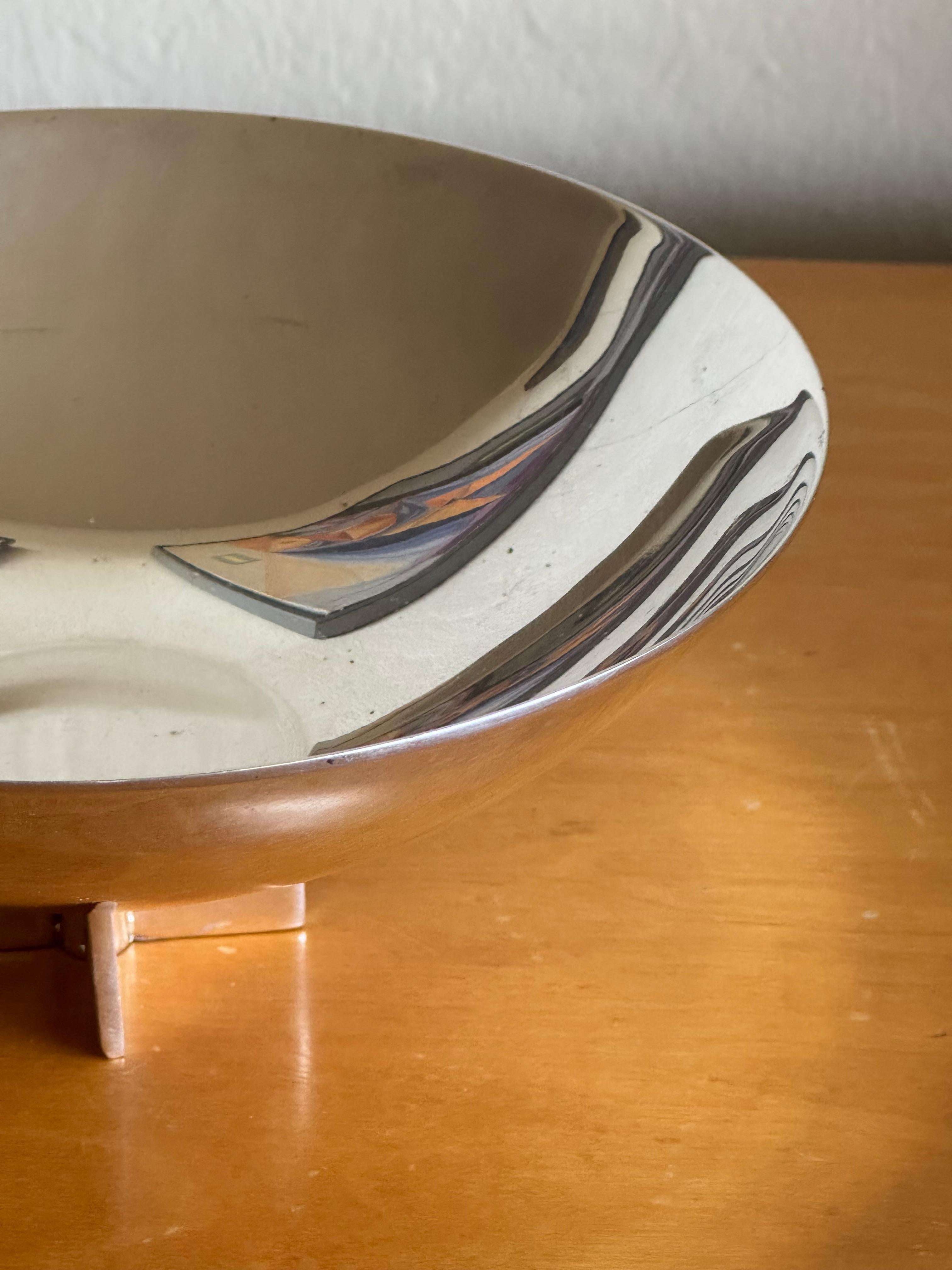 Architect Richard Meier Design  Silverplate Rotating Cross Bowl for Swid Powell im Angebot 1