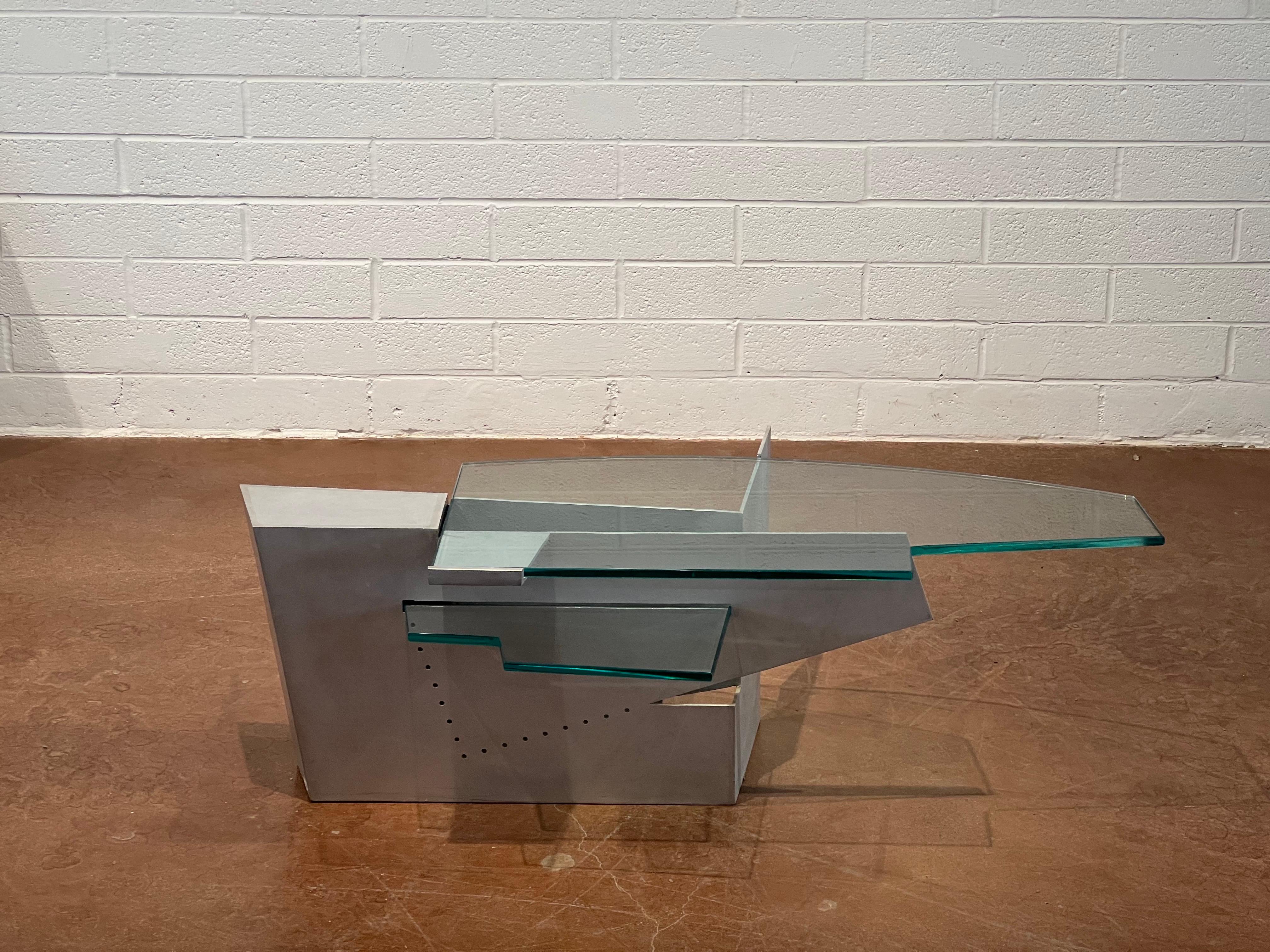 Americano Prototipo di tavolino da caffè dell'architetto Robert Whitton in vendita