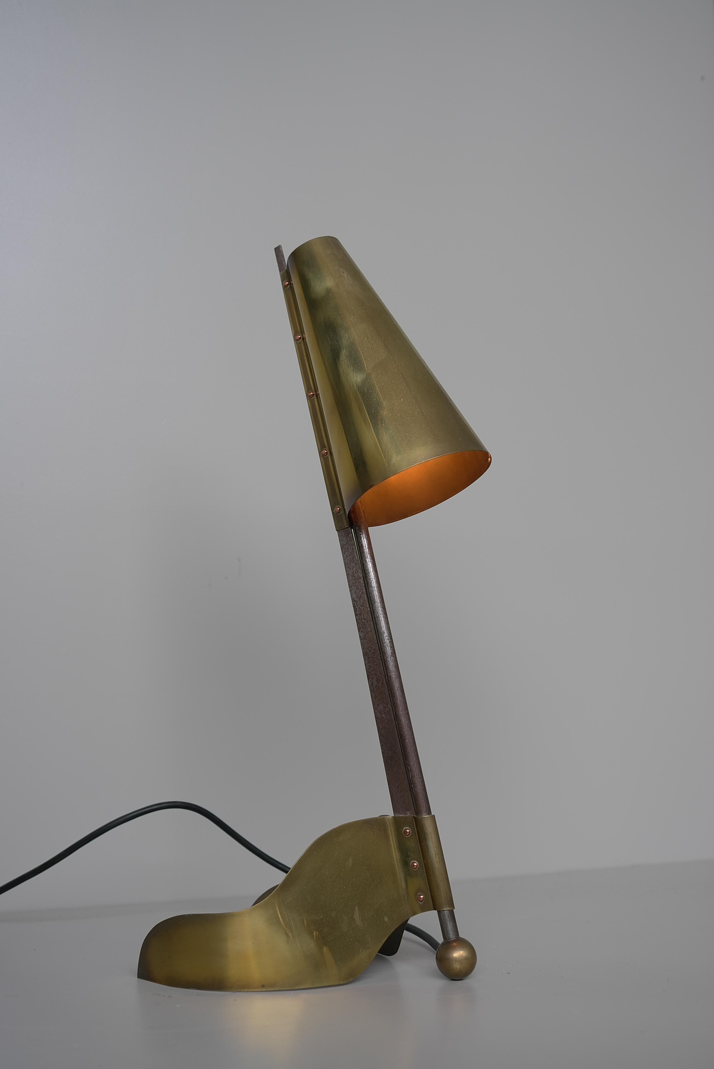Mid-20th Century Architect Table Lamp, Sculptural shaped Copper and Steel, 1930's For Sale