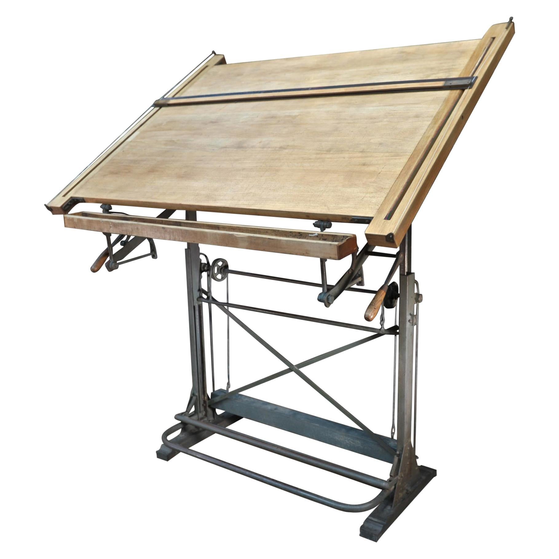 Architecte's Drafting Table in Iron and Wood, circa 1920