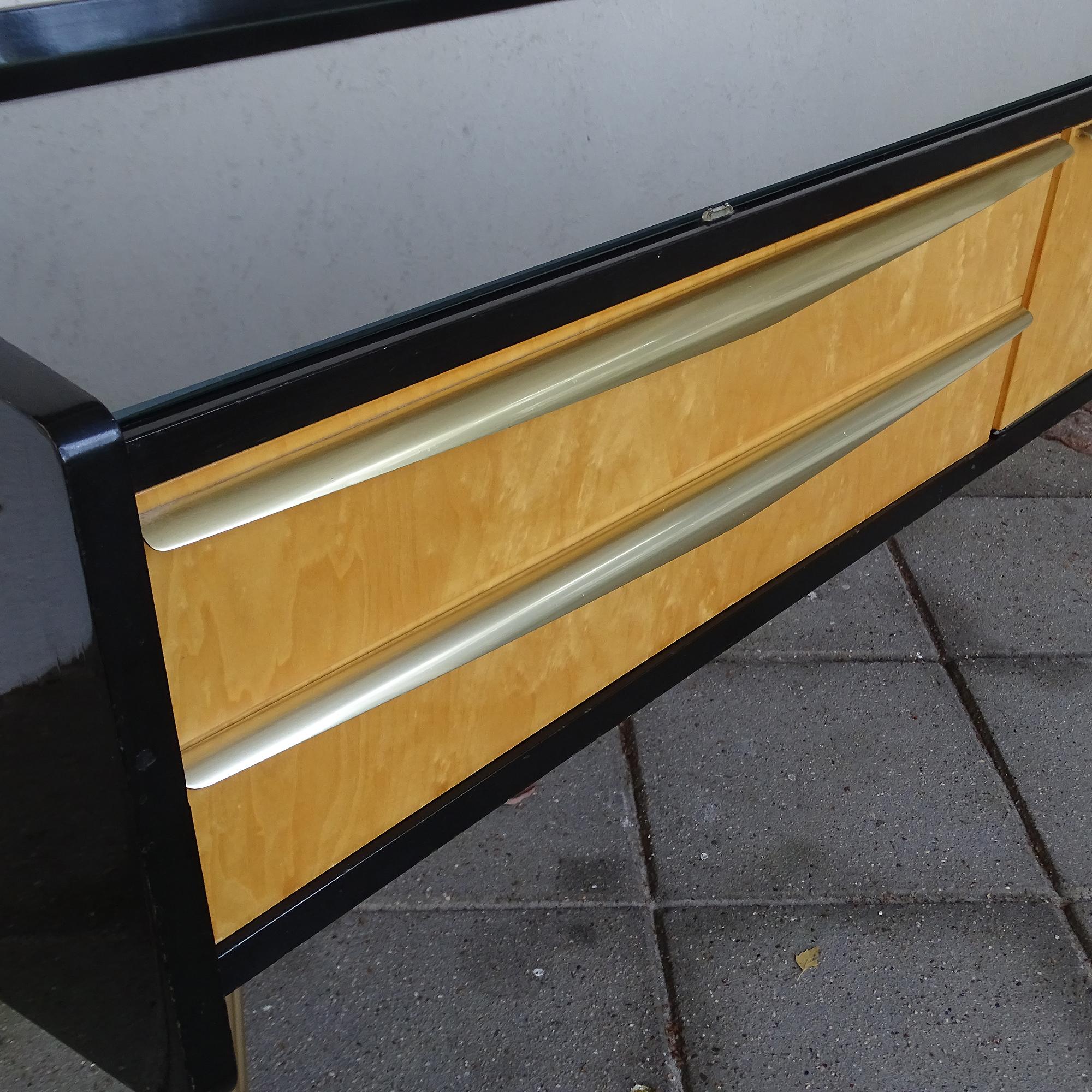 Mid Century Black Blond Wood Sideboard, Vereinigte Werkstätten, 1950s For Sale 9