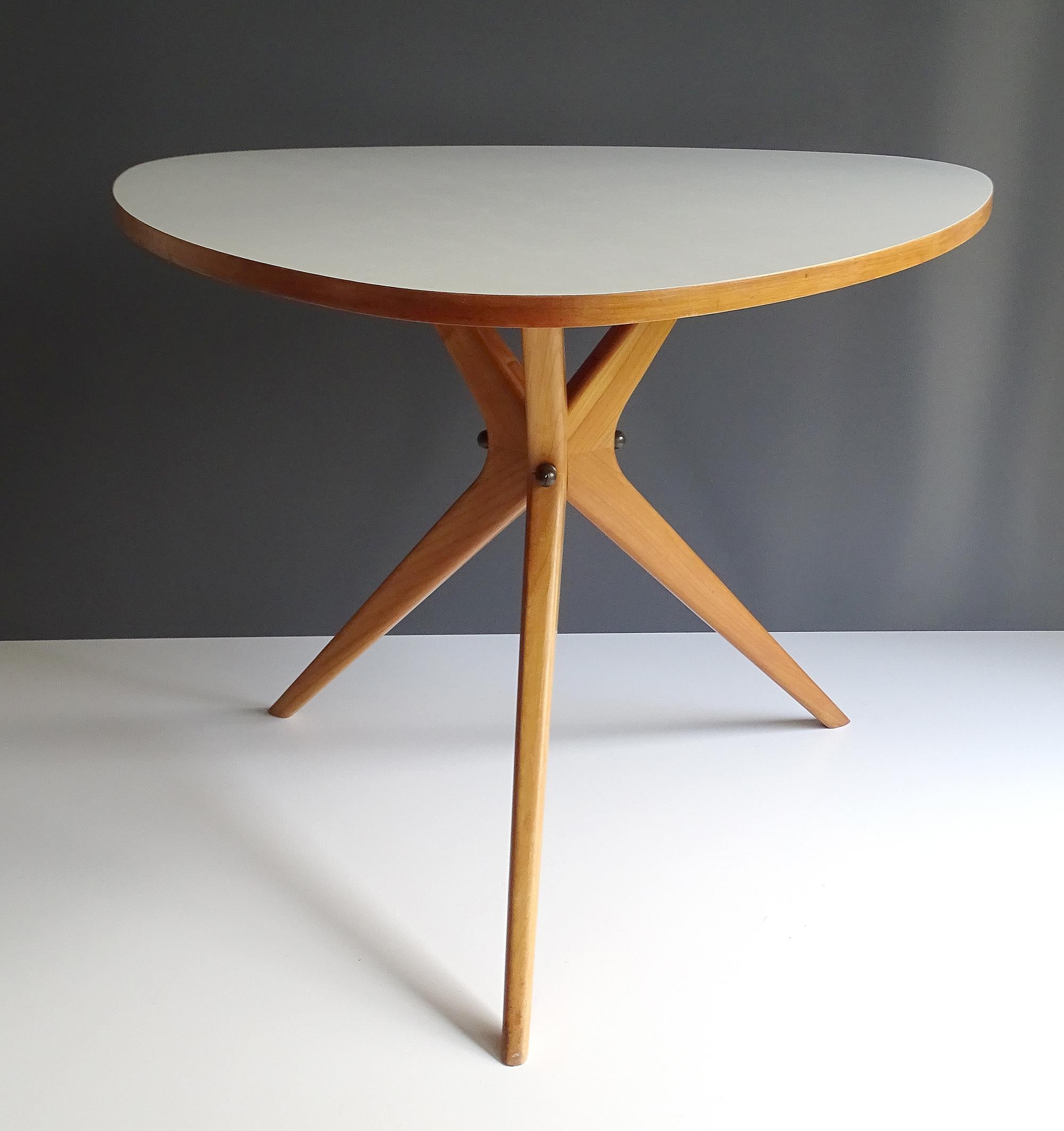 1953 Scandinavian Modern Table by Wilhelm Renz In Good Condition For Sale In Bremen, DE