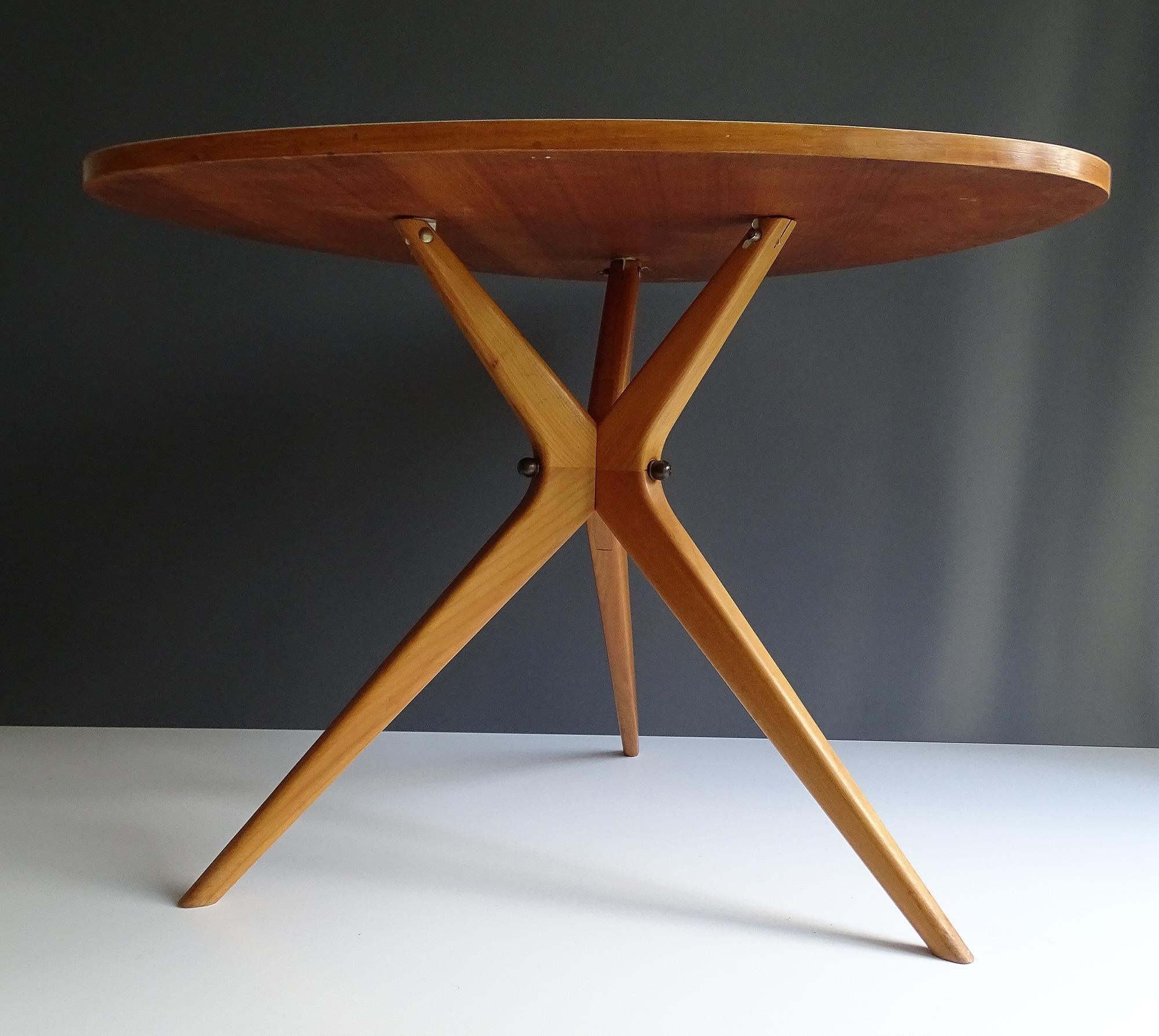 1953 Scandinavian Modern Table by Wilhelm Renz For Sale 2