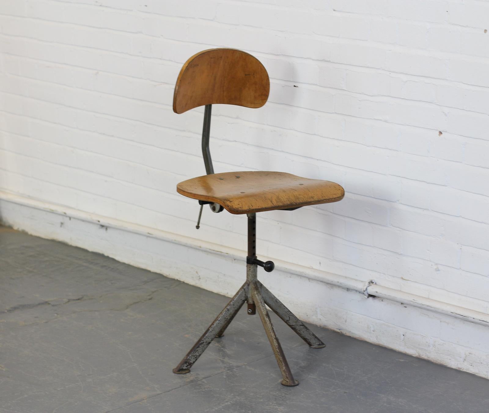 Architects Chair by Odelberg & Olson, circa 1940s 3