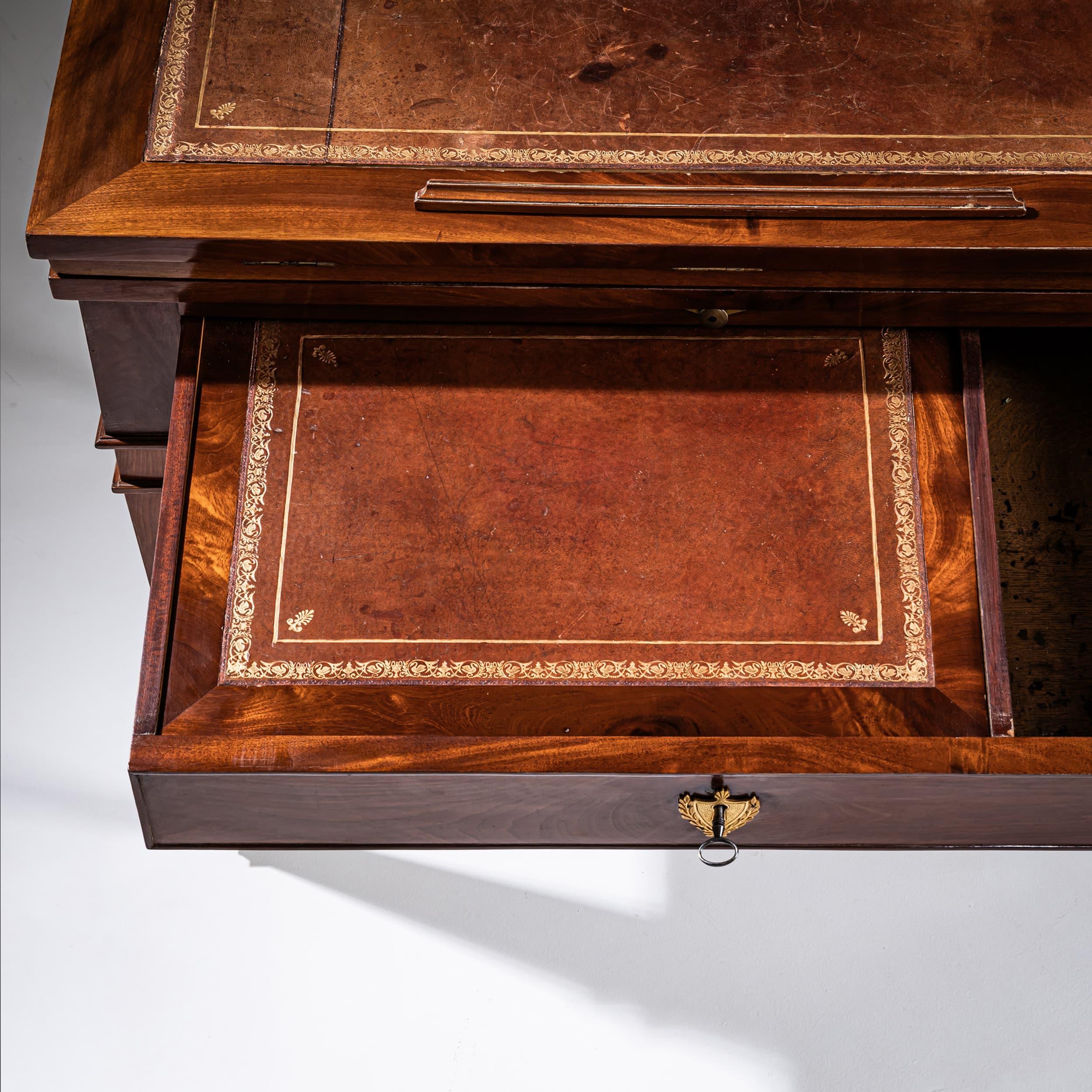 Inizio XIX secolo Scrivania di un architetto alla Tronchin, Francia, circa 1800 in vendita