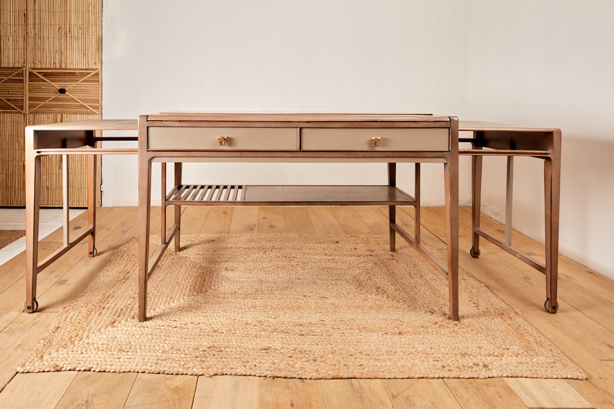 Modern Architect's desk, wood and metal, circa 1970, France. For Sale