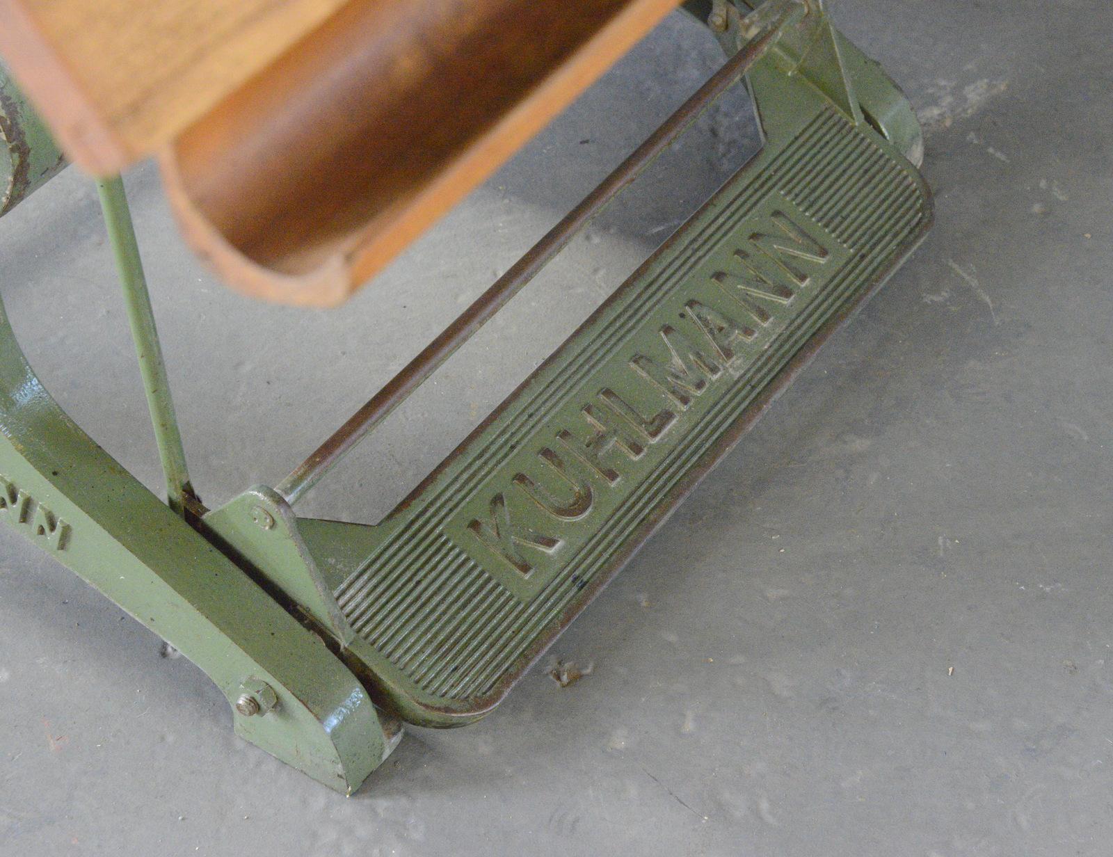 Metà XX secolo Tavola da disegno per architetti di Kuhlmann, anni '50 circa