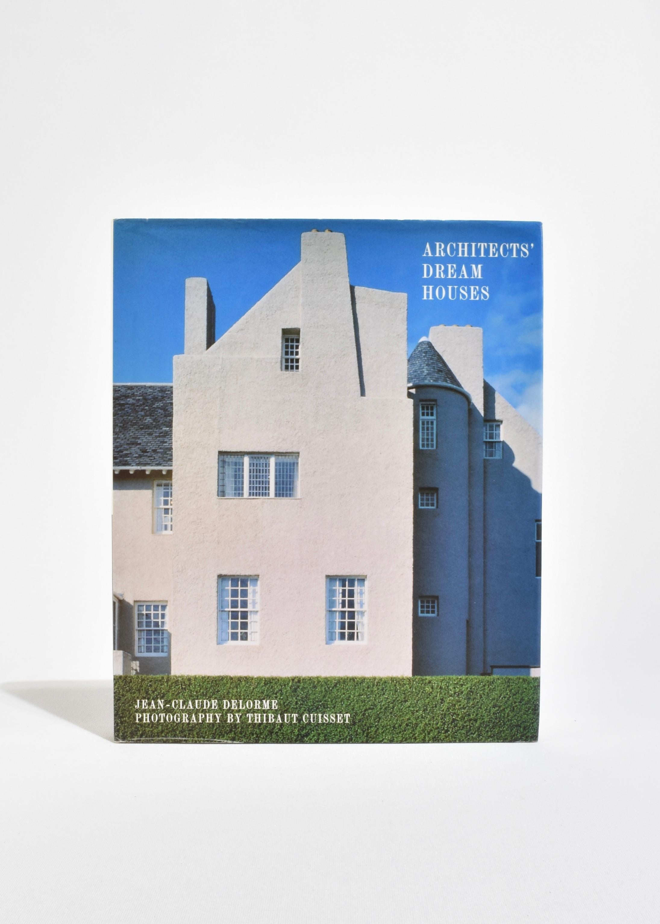 Gebundenes Vintage-Buch, Architects' Dream Houses von Jean-Claude Delorme, mit Fotografien von Thibaut Cuisset, veröffentlicht von Abbeville Press im Jahr 1996. Erste englische Ausgabe, 192 Seiten.


