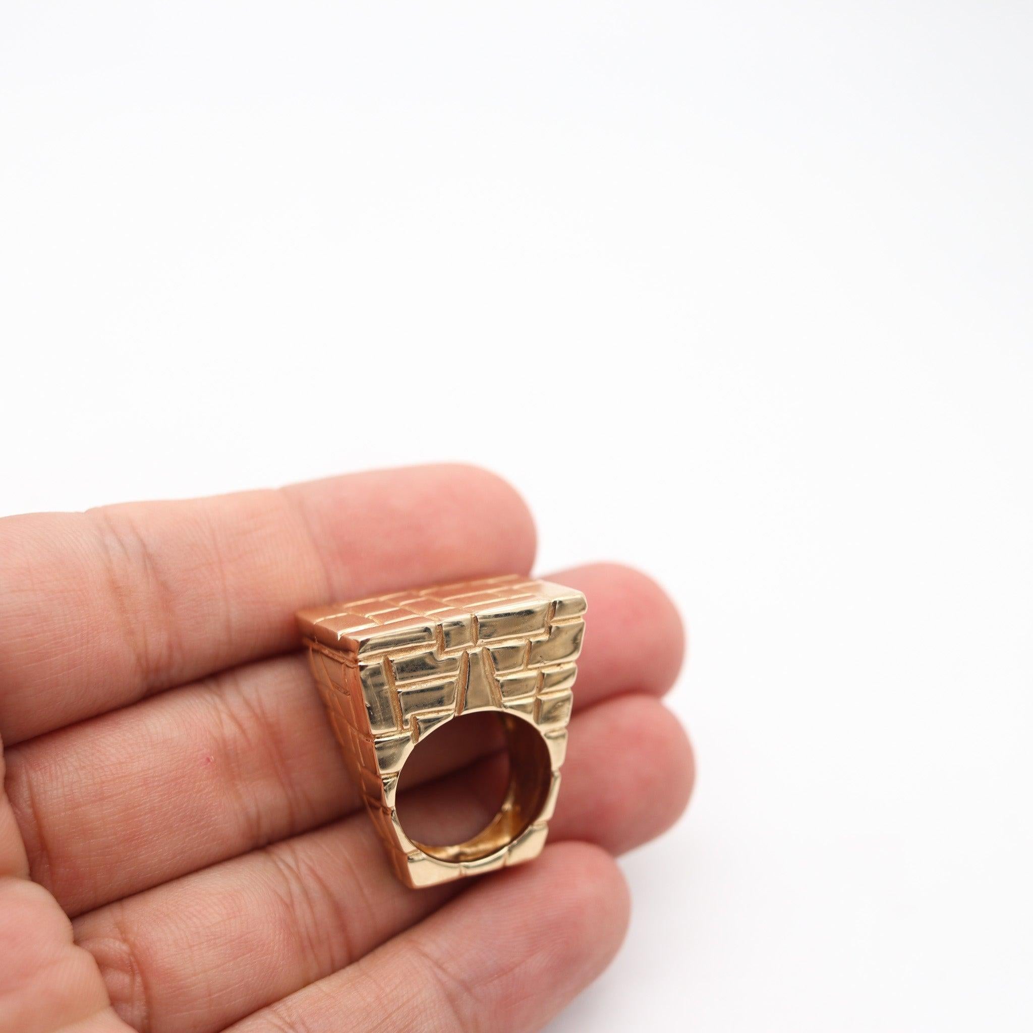 ARCHITECTURAL, bague moderniste des ponts en or jaune massif 14 carats, 1970 en vente 5