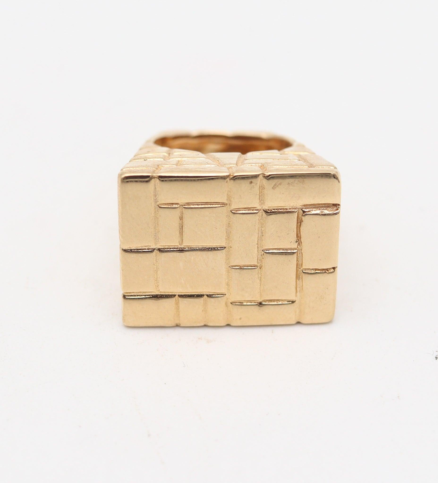 Moderniste ARCHITECTURAL, bague moderniste des ponts en or jaune massif 14 carats, 1970 en vente
