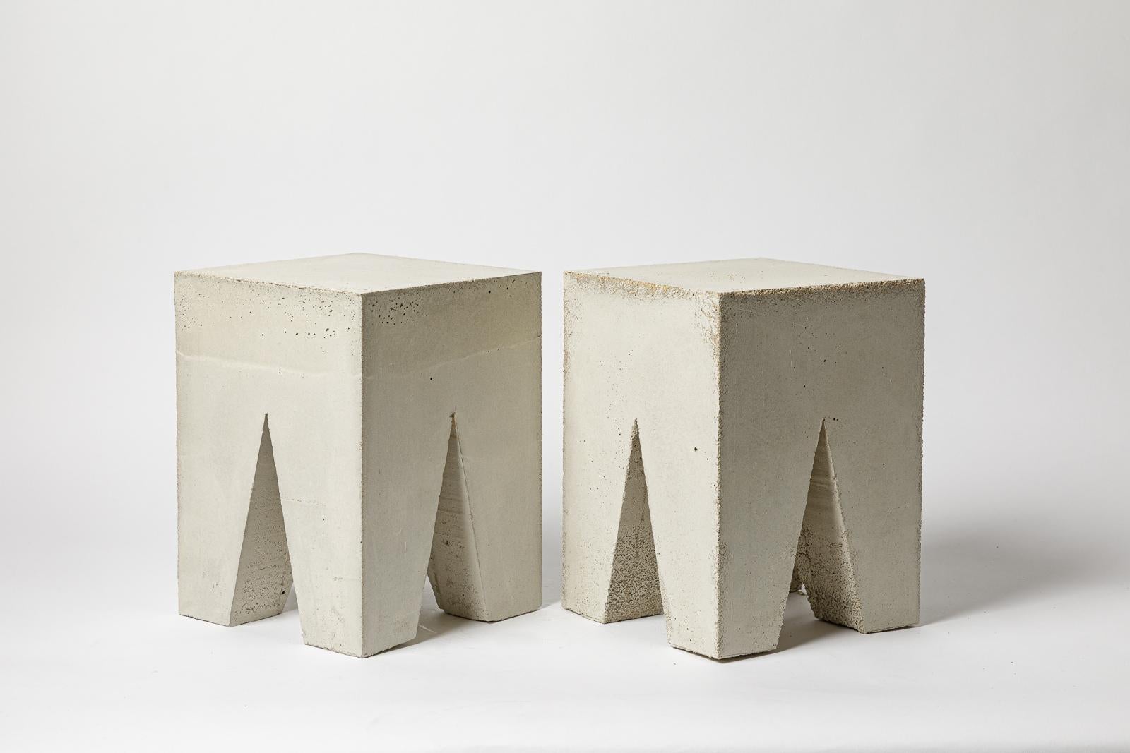 Tabouret bas en béton architectural du 21ème siècle fait main par LESUSAGERS unique Neuf - En vente à Neuilly-en- sancerre, FR
