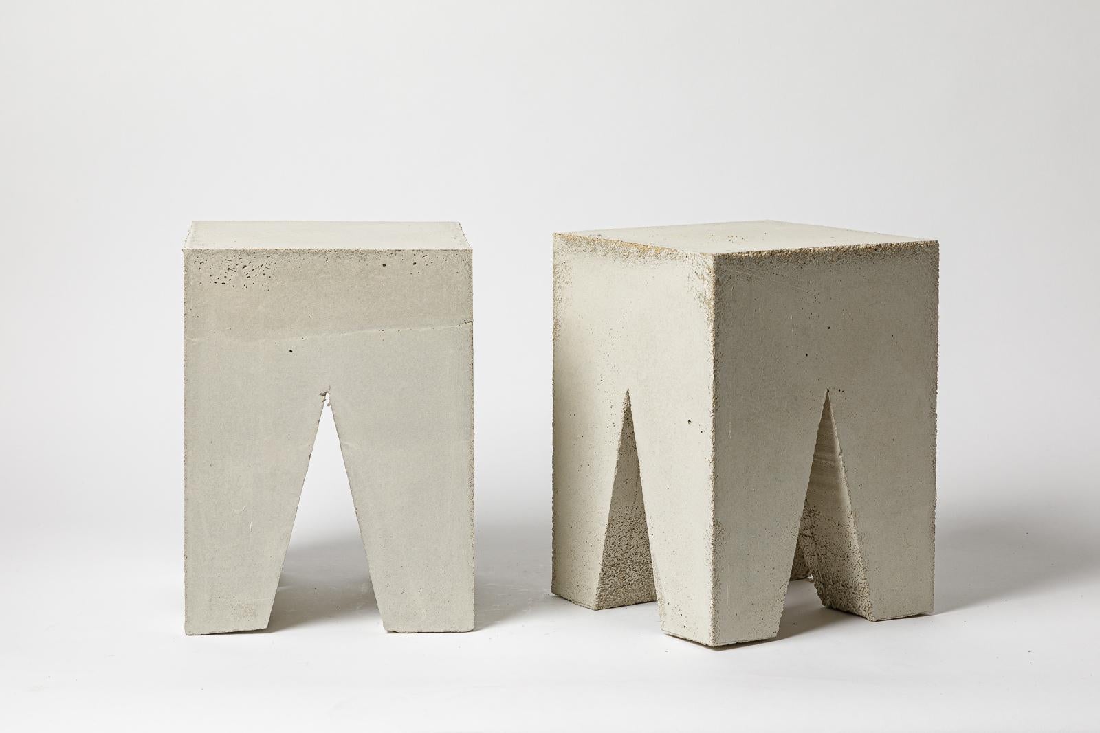 XXIe siècle et contemporain Tabouret bas en béton architectural du 21ème siècle fait main par LESUSAGERS unique en vente