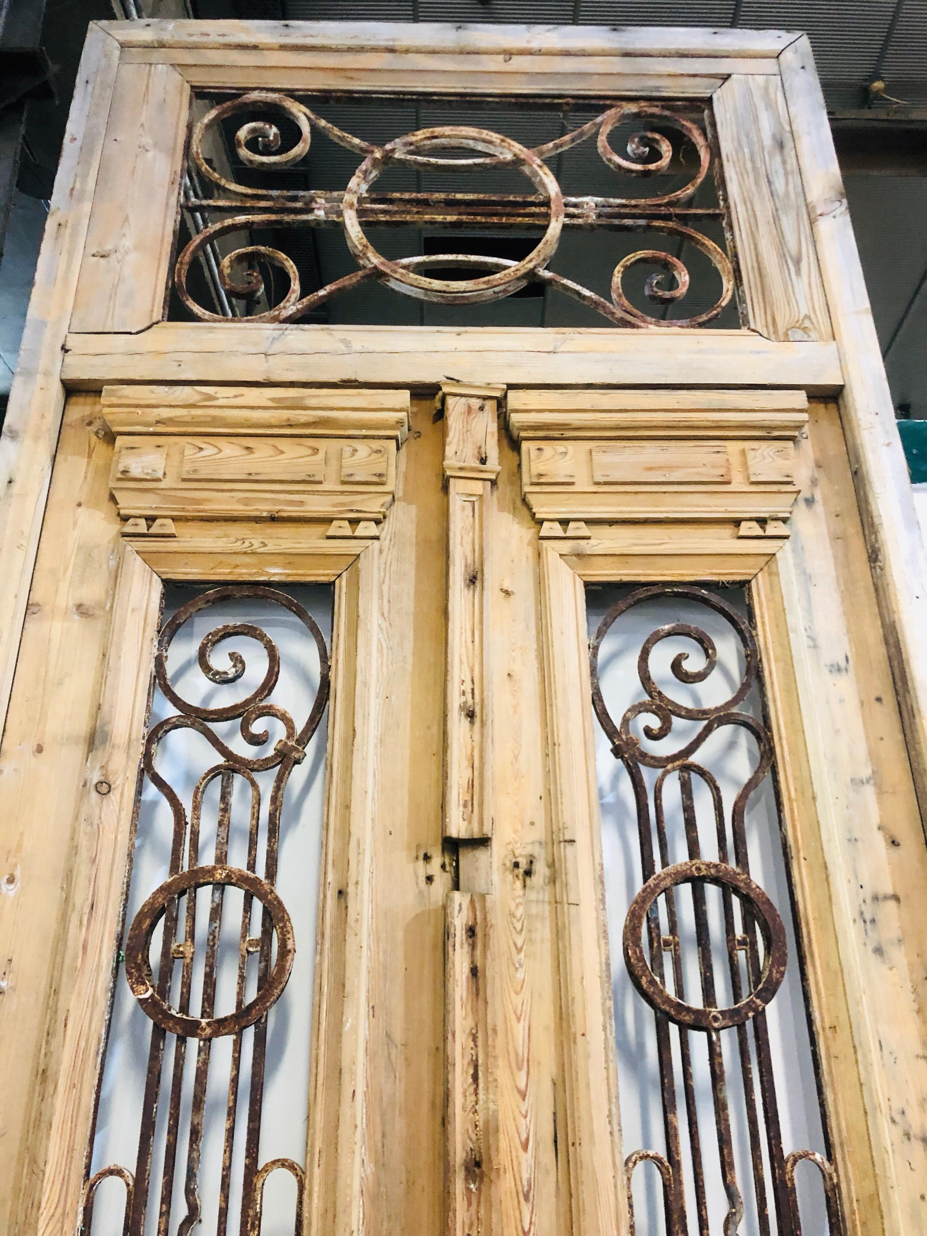 Architectural Antique French Farmhouse Barn Doors For Sale 4