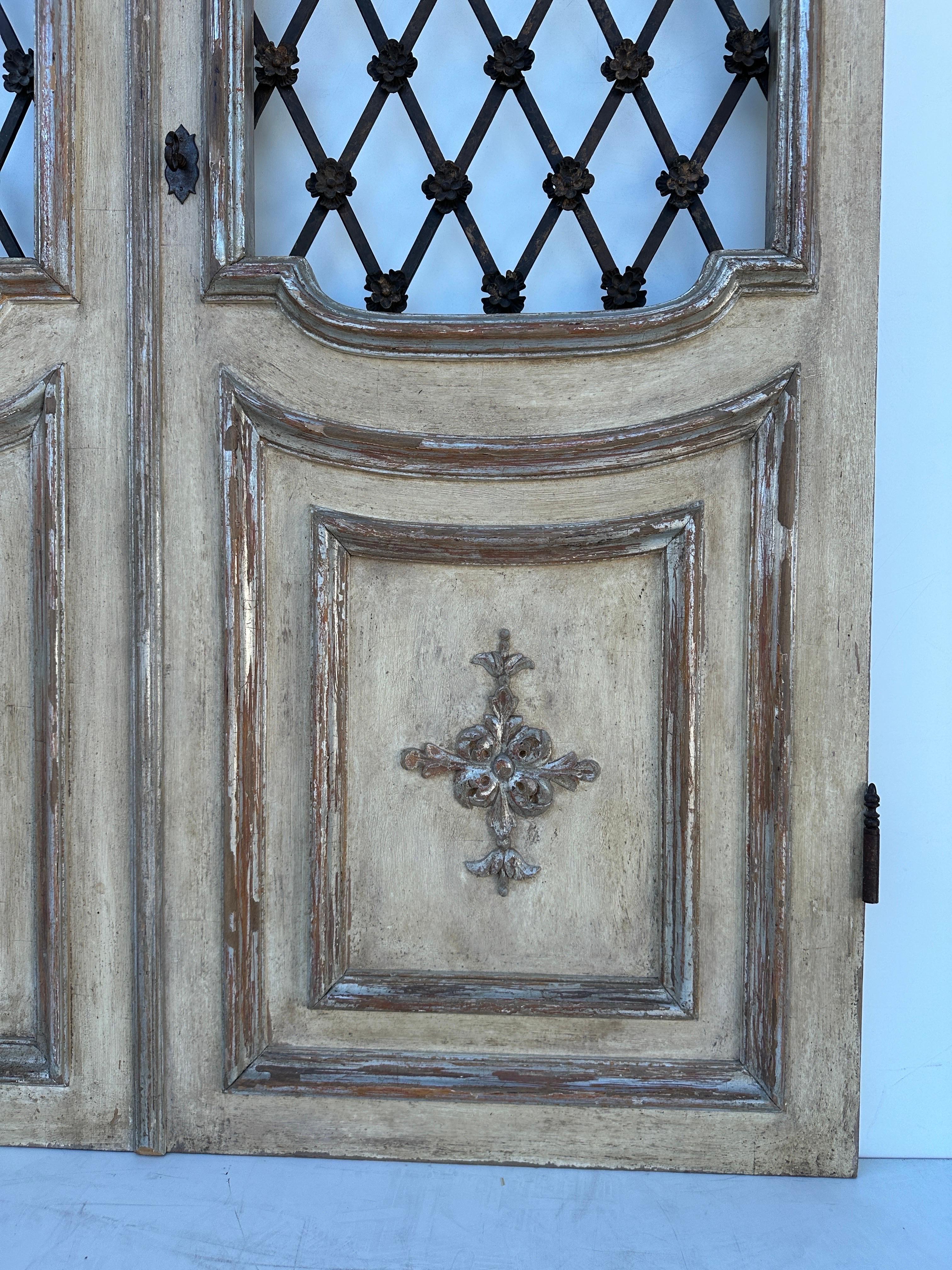 Architectural Antiqued Hand Carved  Italian Decorative Doors In Good Condition In North Hollywood, CA