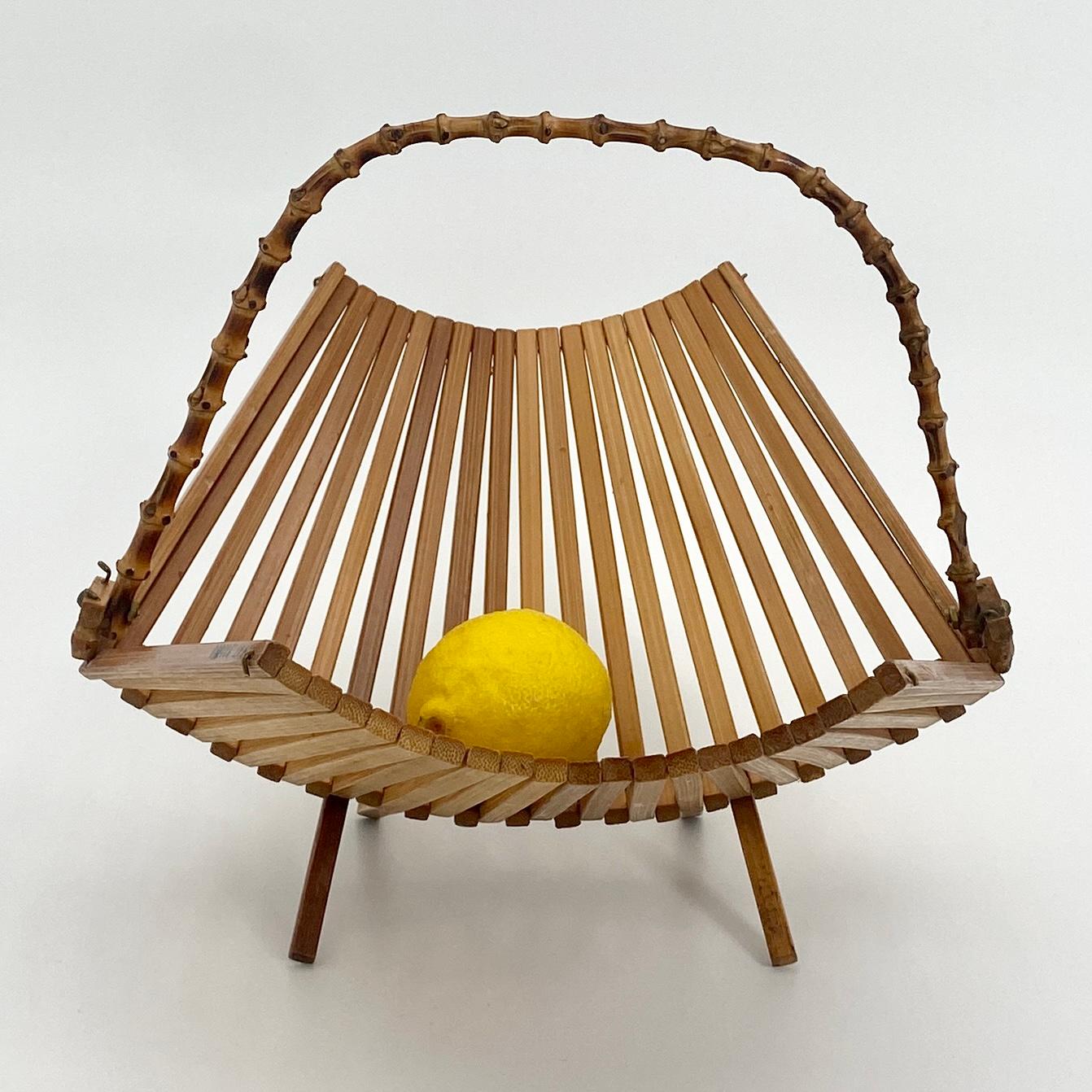 Architectural Bread or Fruit Kitchen Basket with Bamboo Handle, Denmark In Good Condition In Haddonfield, NJ