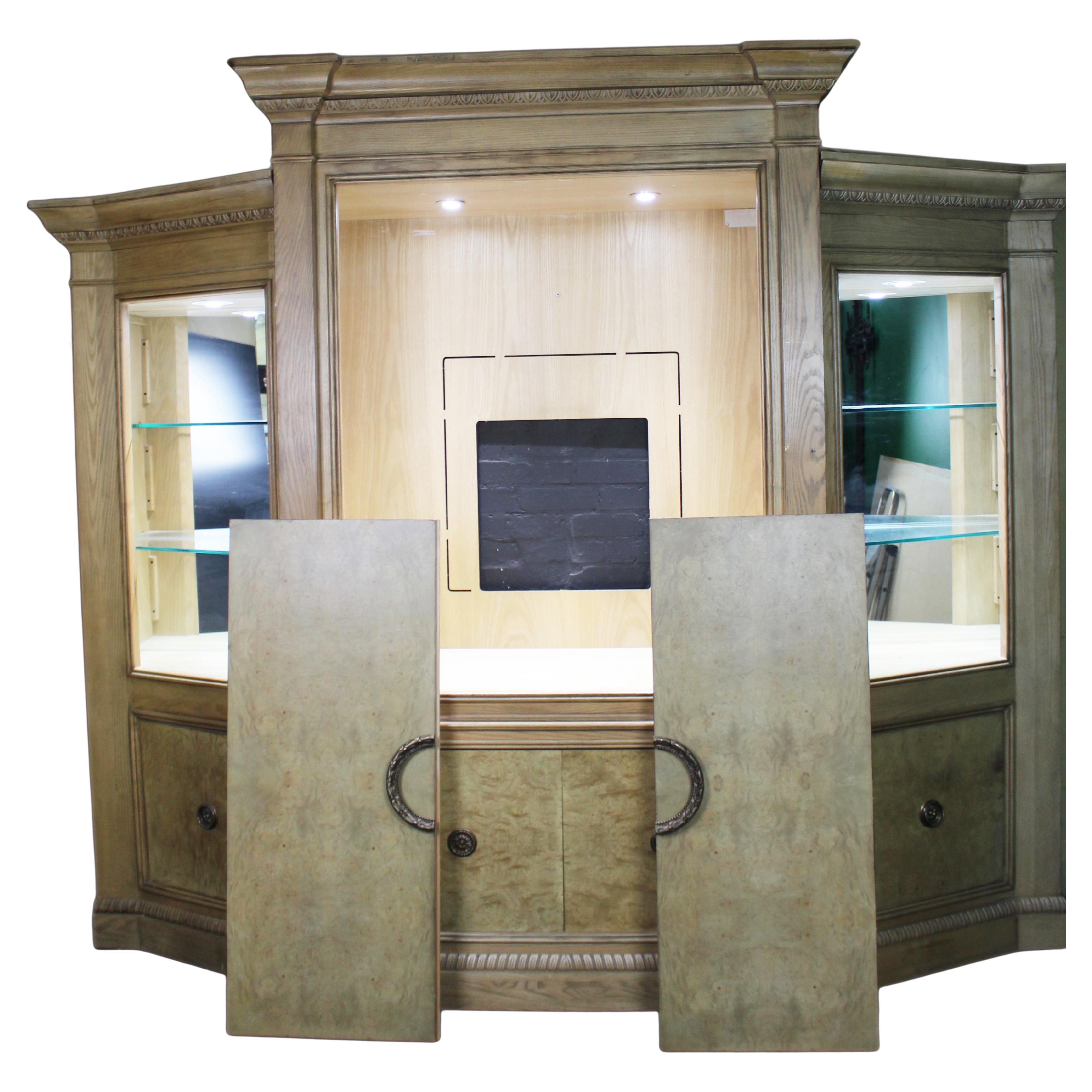 Architectural Breakfront Display Cabinet by Drexel Heritage, USA, Late 20th Cent