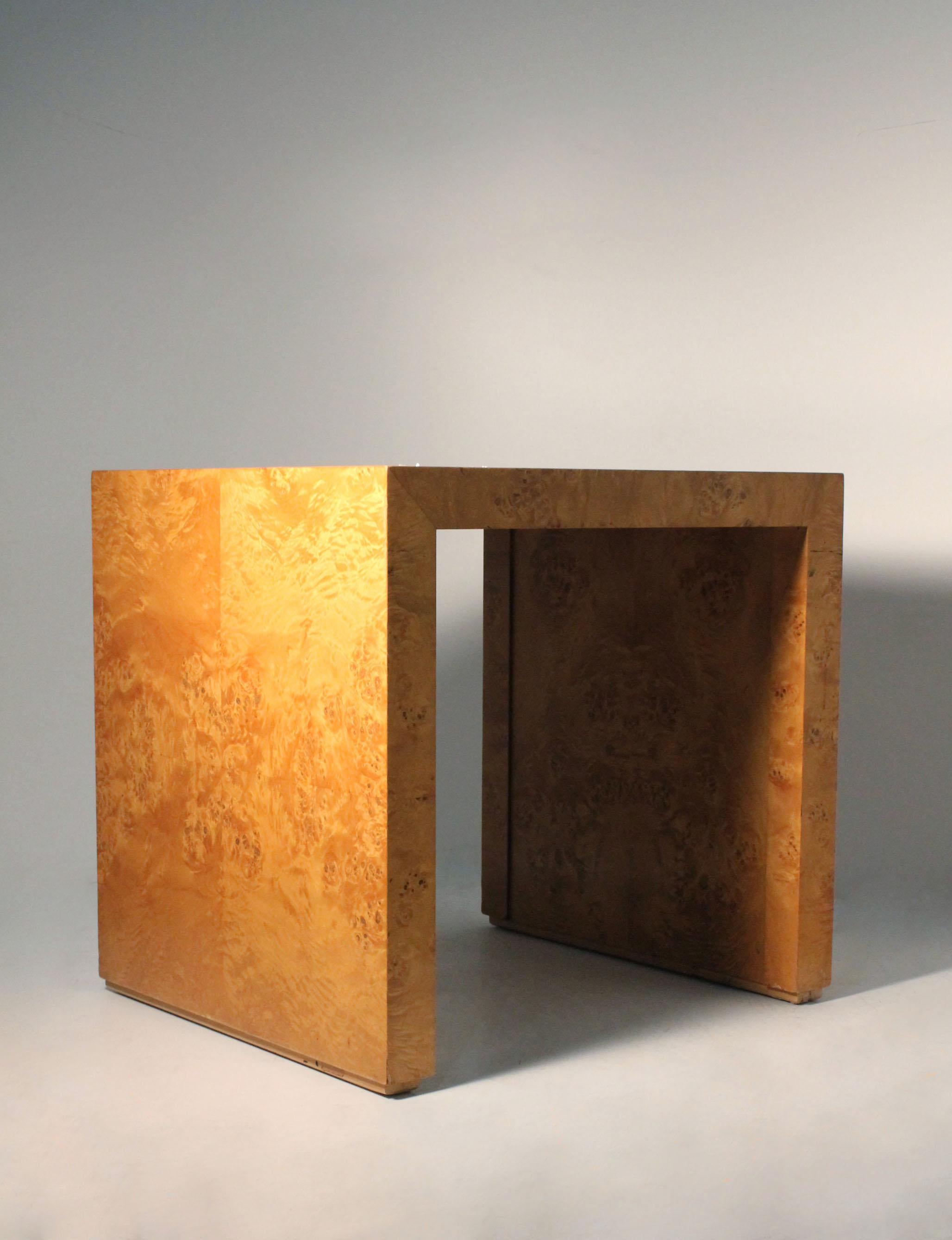 A Vintage Architectural Burl Waterfall Side Table attributed to Milo Baughman.

1960s/70s.