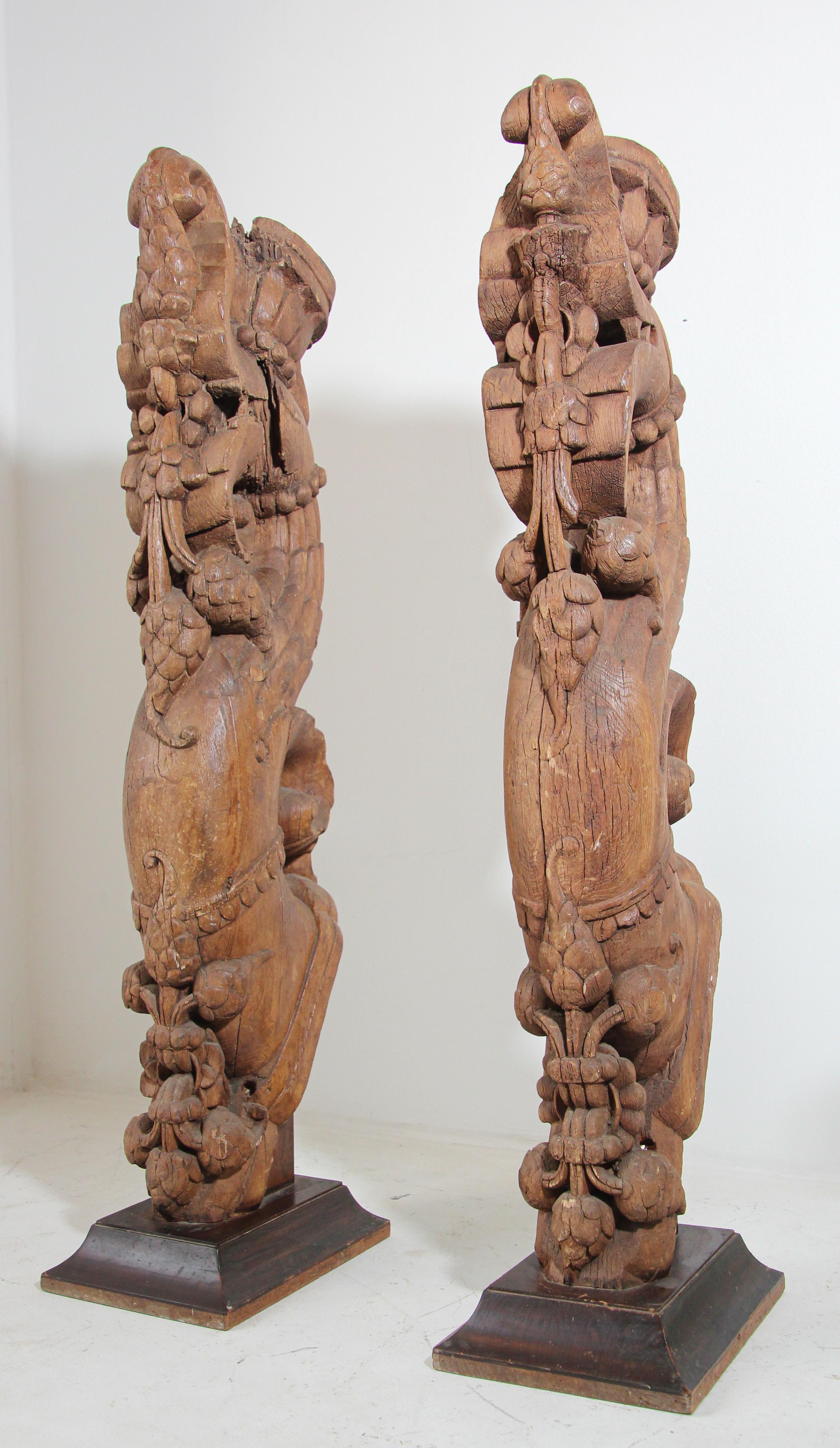 18th Century  Architectural Carved Wood Temple Truss from India For Sale