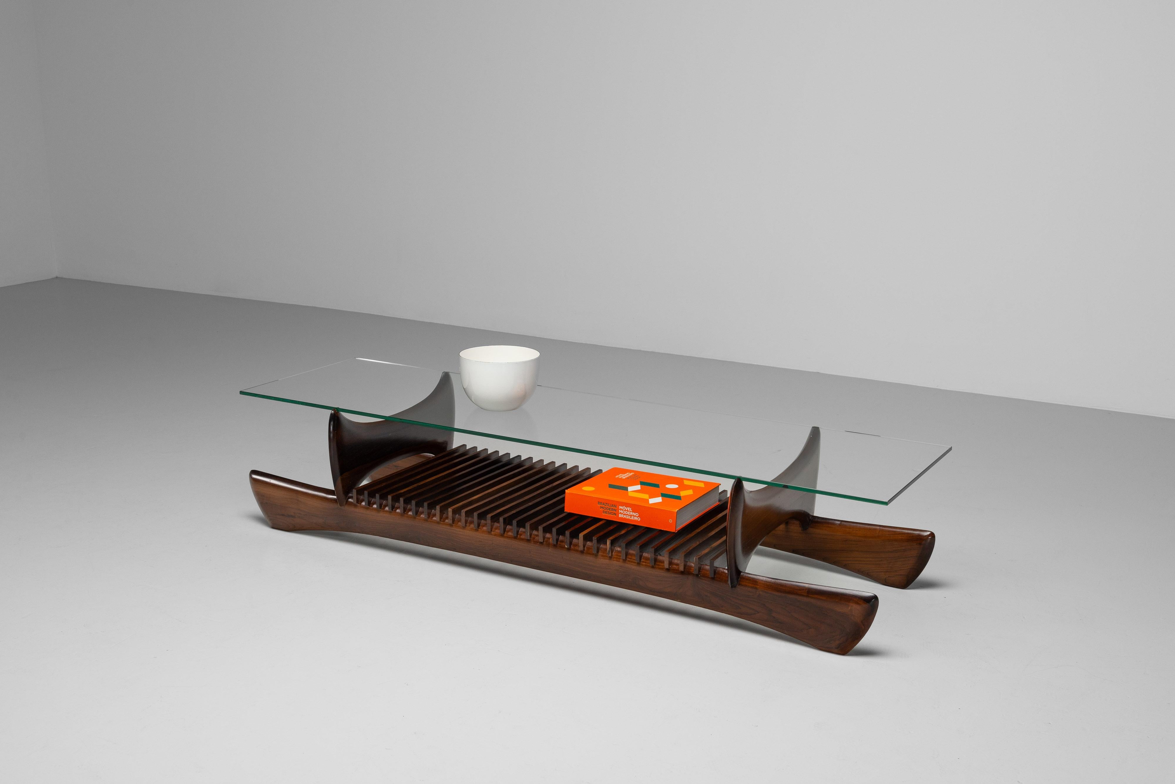 Architectural coffee table made in Brazil 1960 For Sale 4