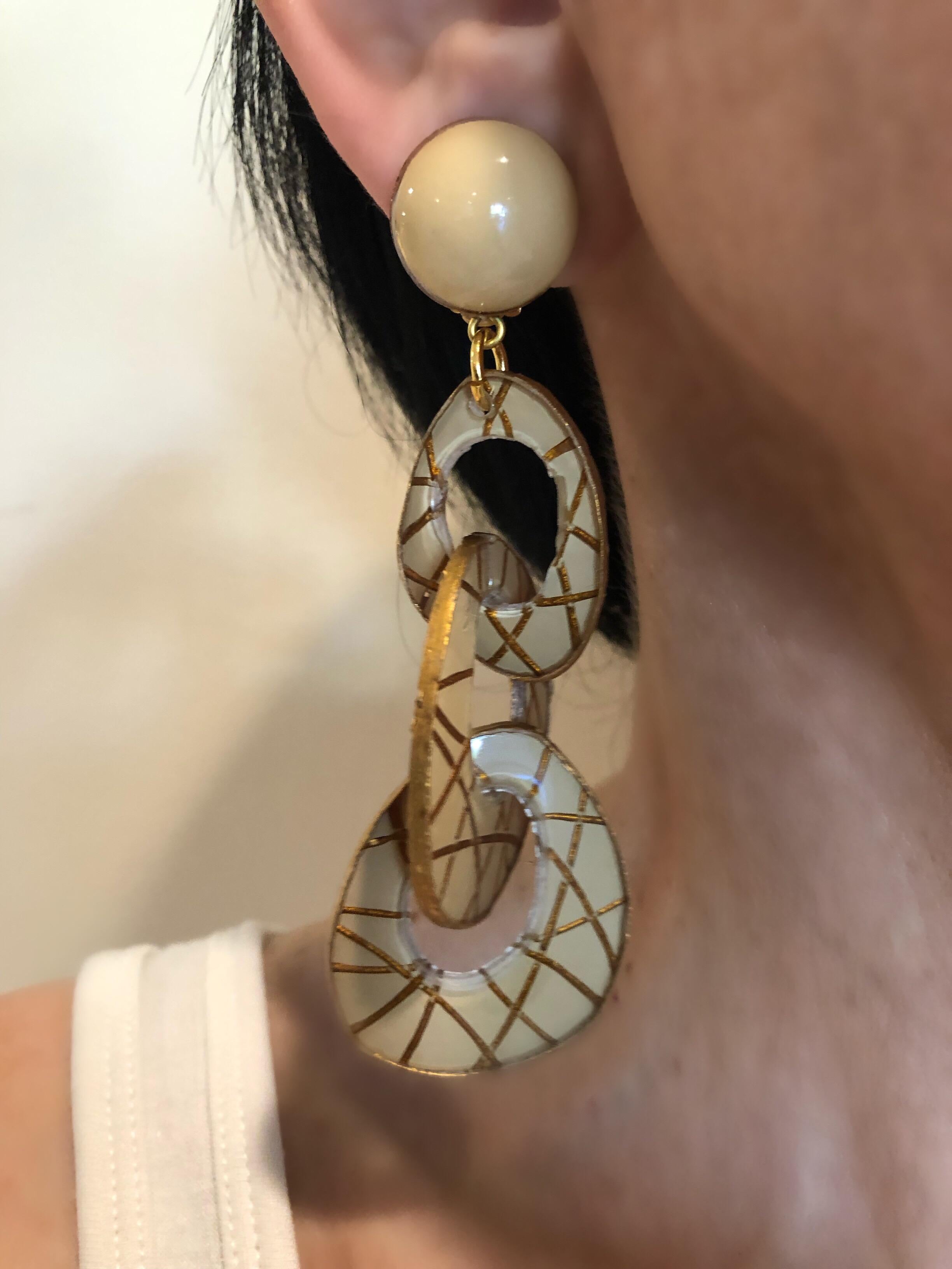 Architectural Contemporary Designer Taupe Gold Statement Earrings In Excellent Condition In Palm Springs, CA