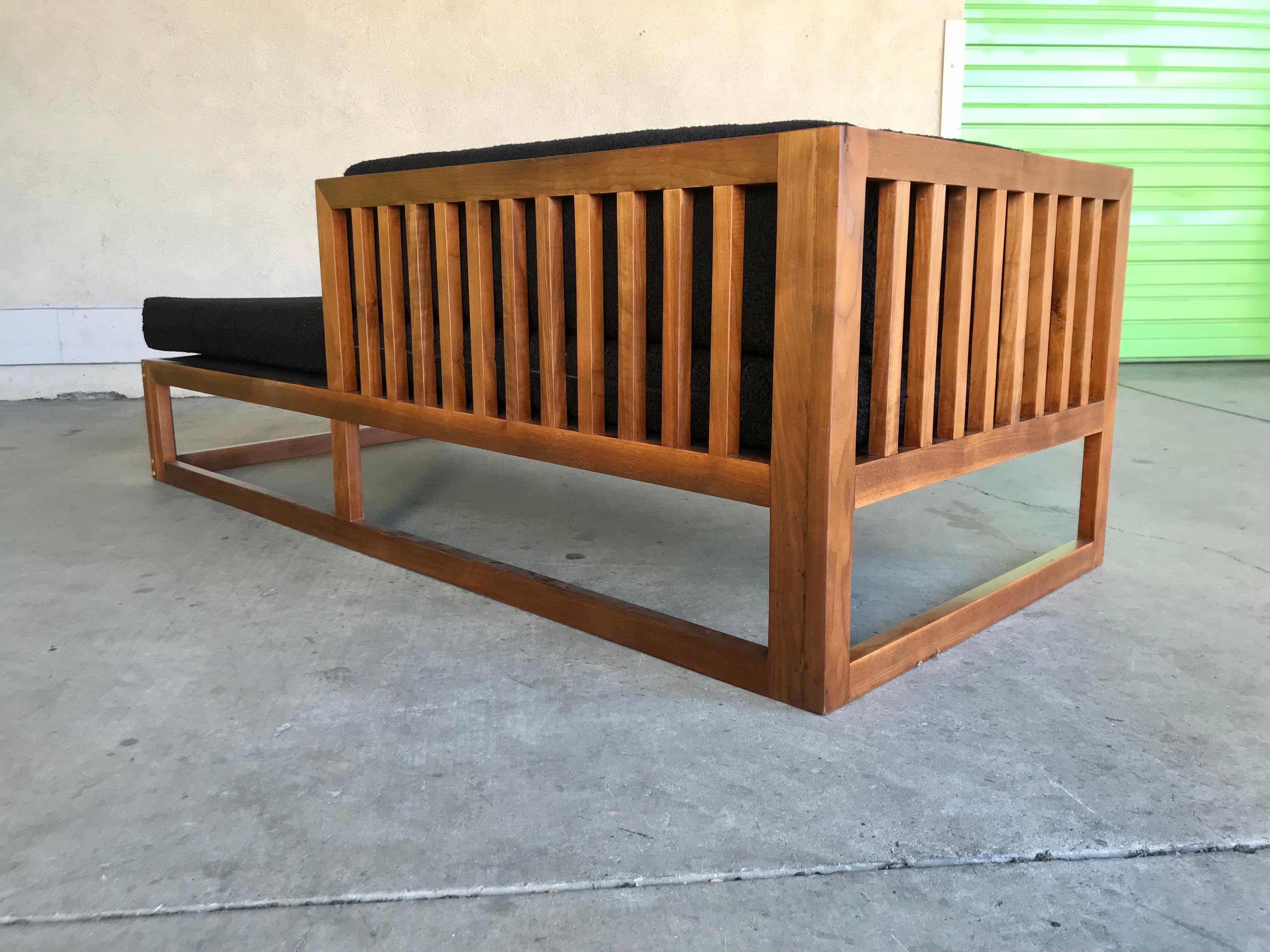 Woodwork Mid Century Modern Chaise Lounge  For Sale