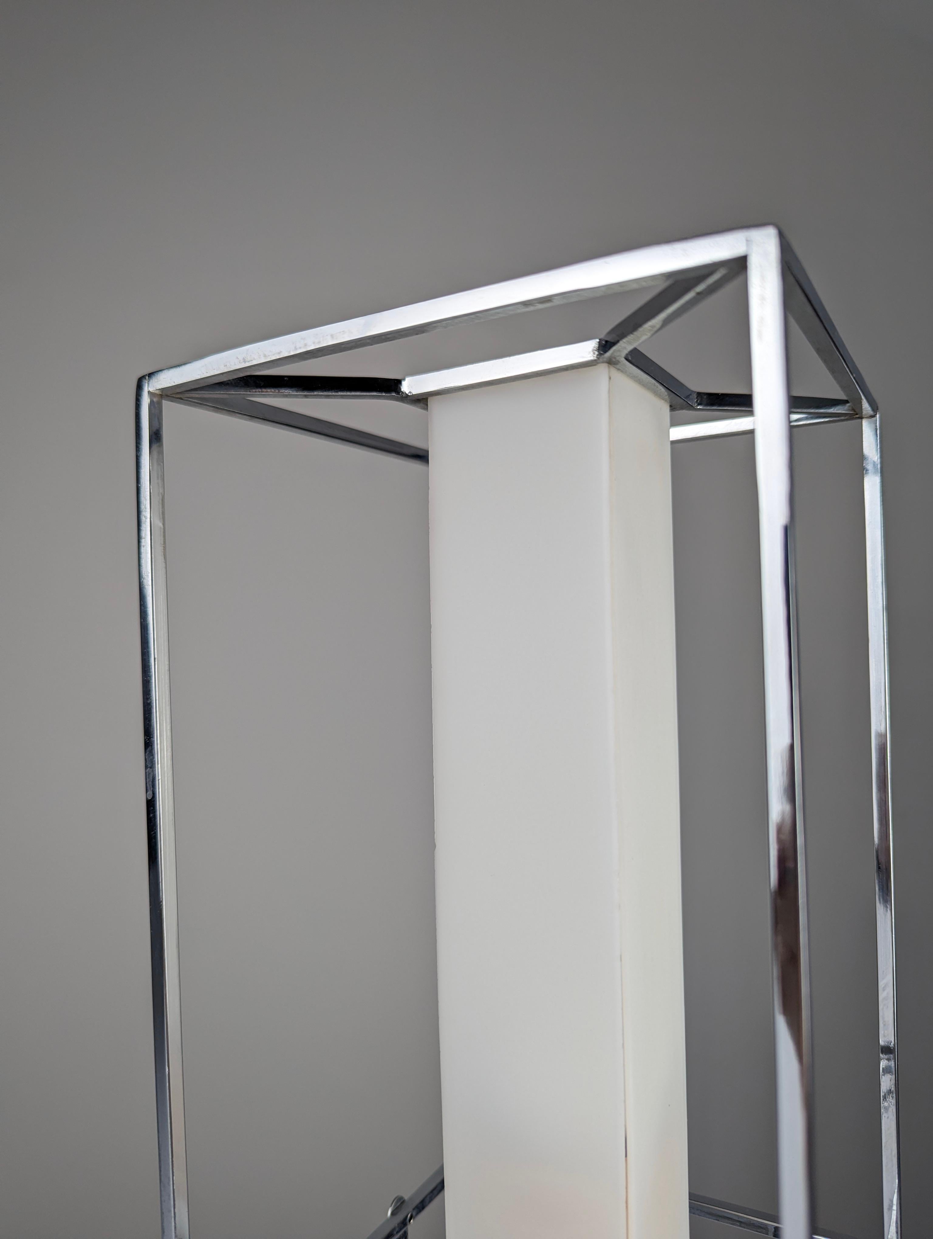 European Architectural Design Table Lamp 20th Century For Sale