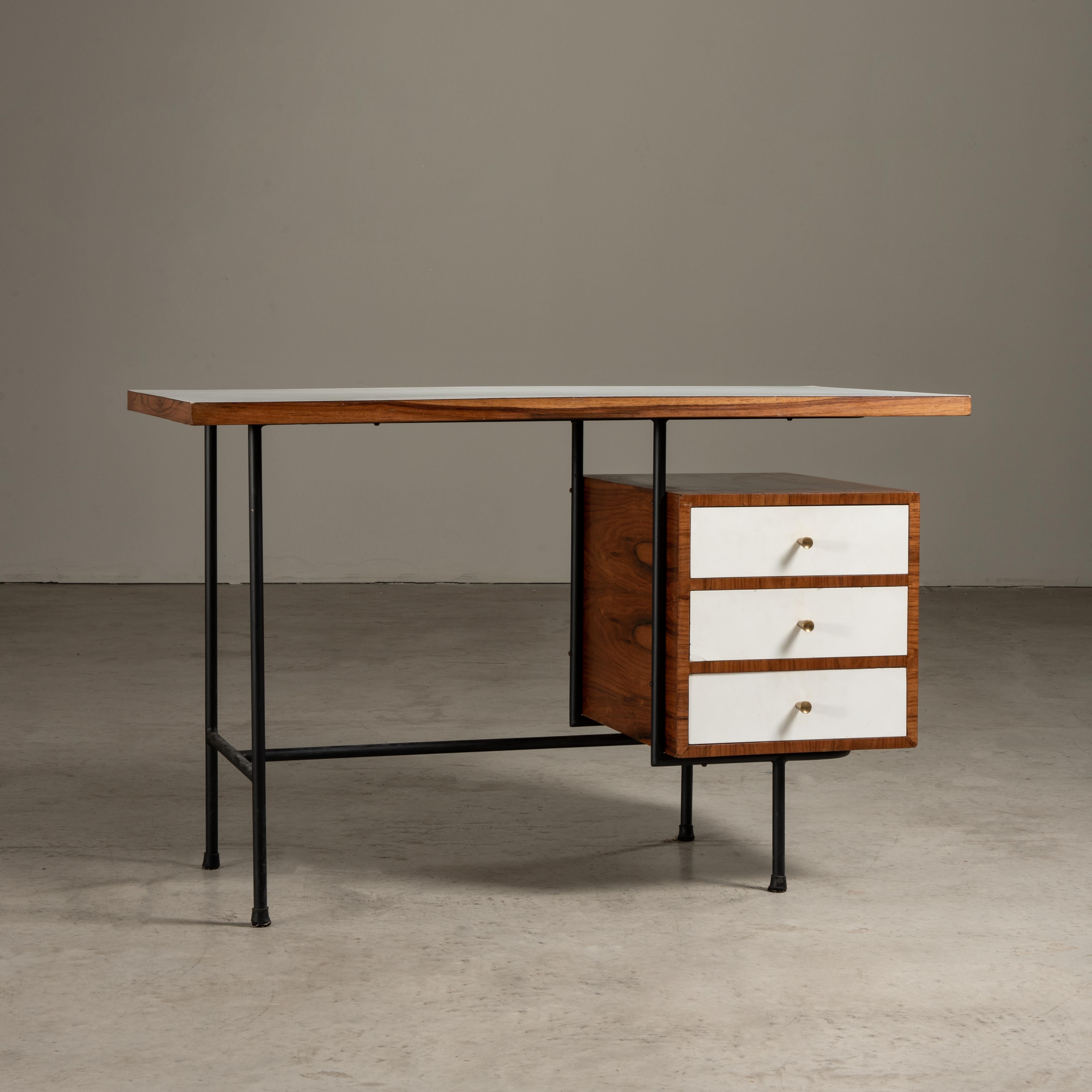 20th Century Architectural Desk in Iron and Wood, by Unilabor, Brazilian Mid-Century Modern   For Sale