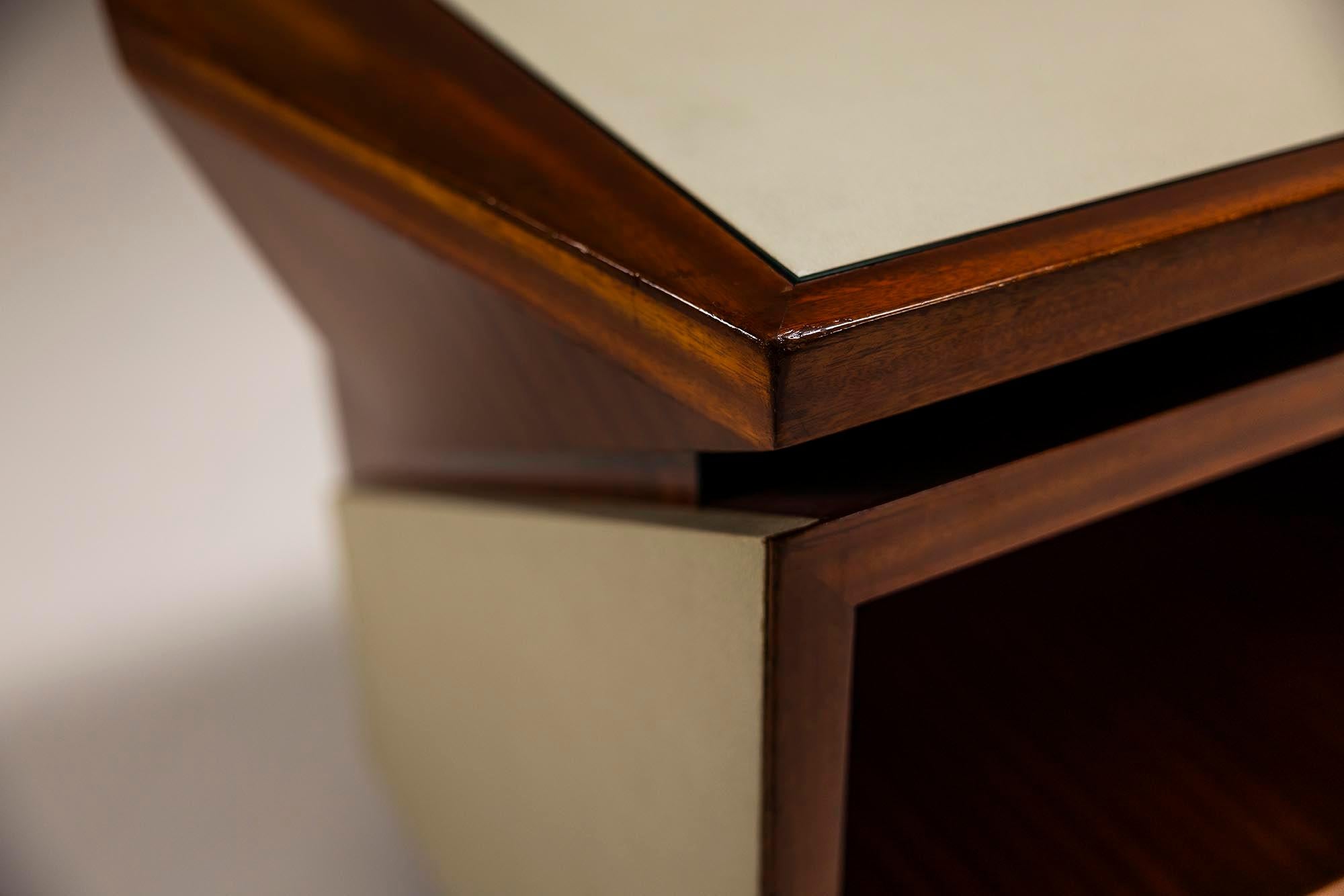 Architectural Desk In Mahogany And Relief Textured Leather, Italy 1960's 6